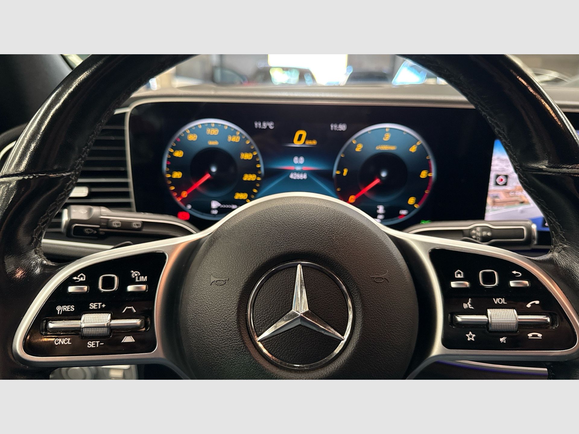 Mercedes-Benz GLE - 9
