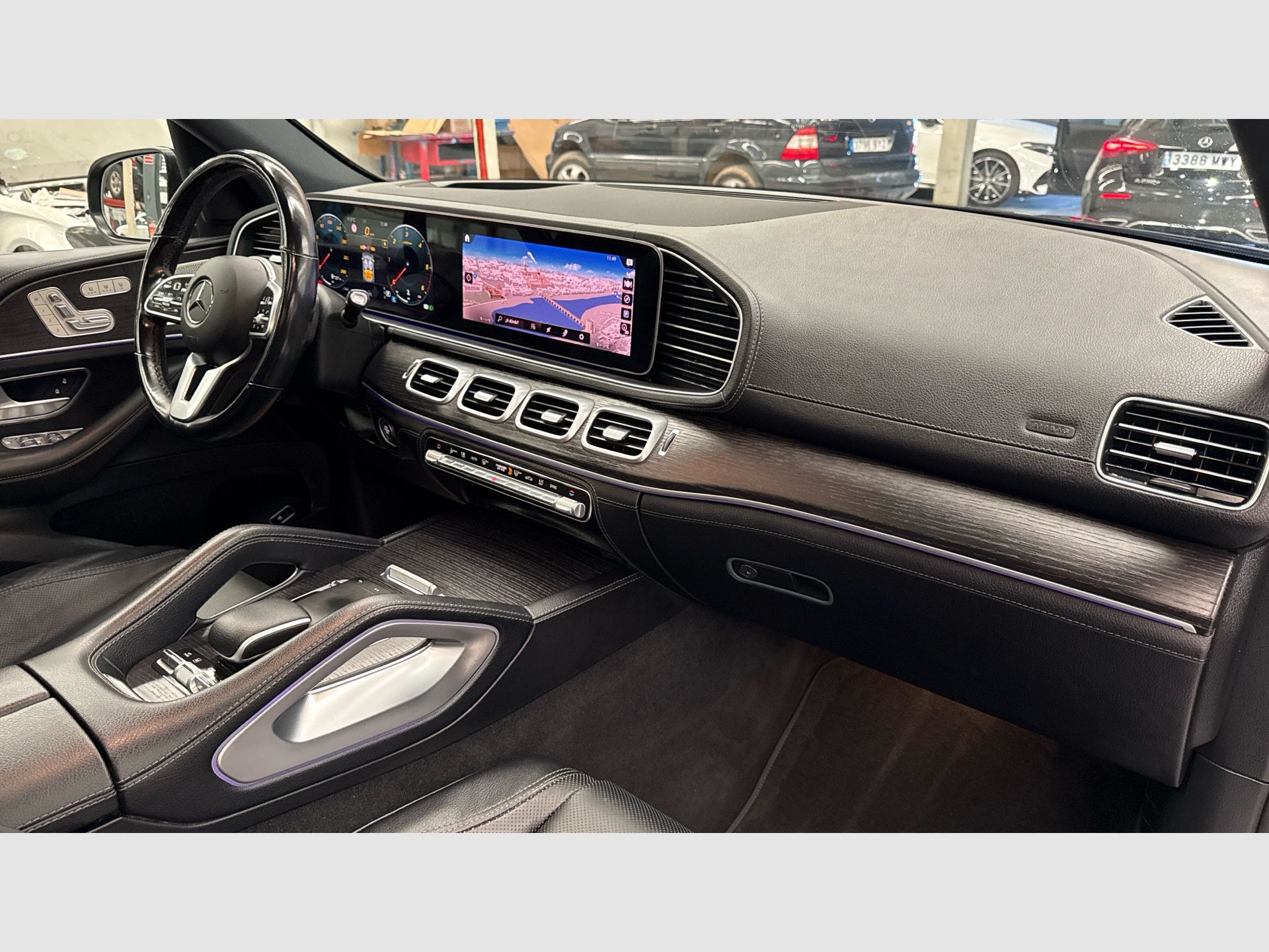 Mercedes-Benz GLE - 10