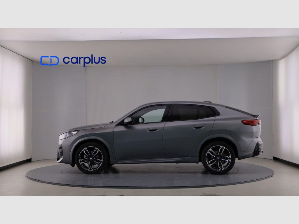 BMW X2 - 8