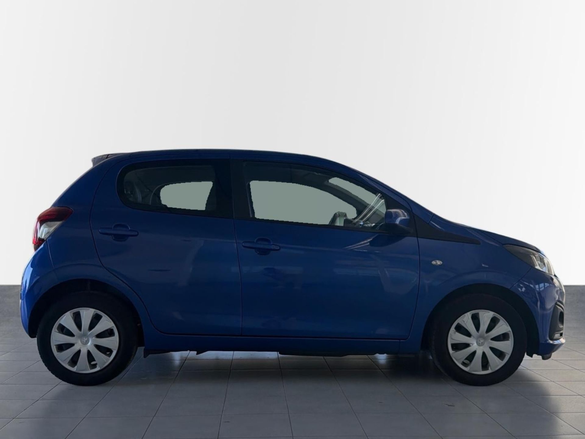 Peugeot 108 - 8