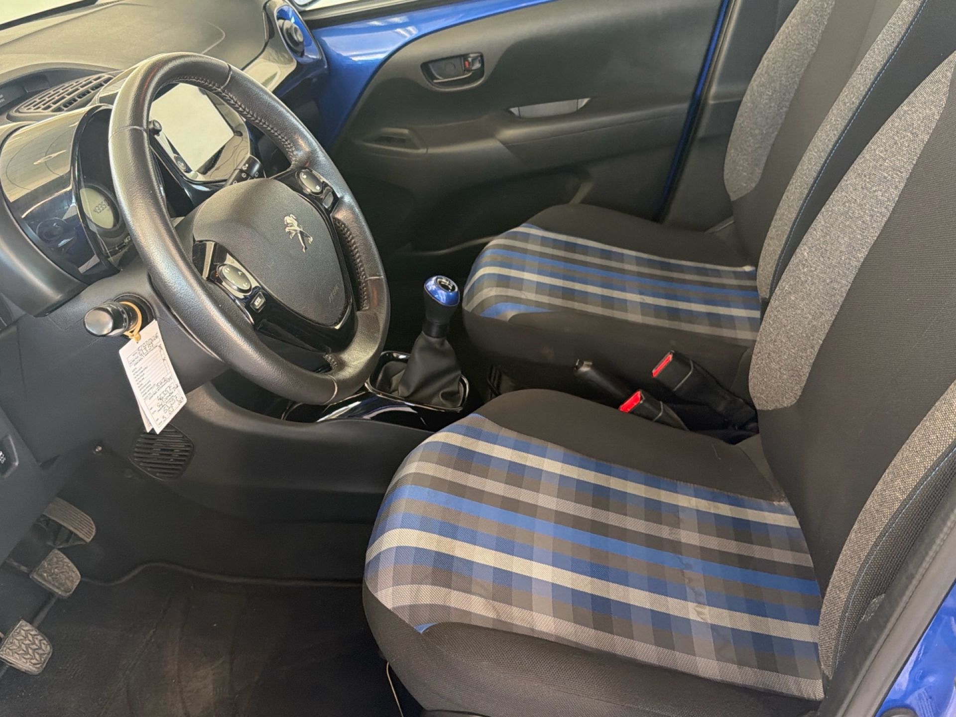 Peugeot 108 - 11