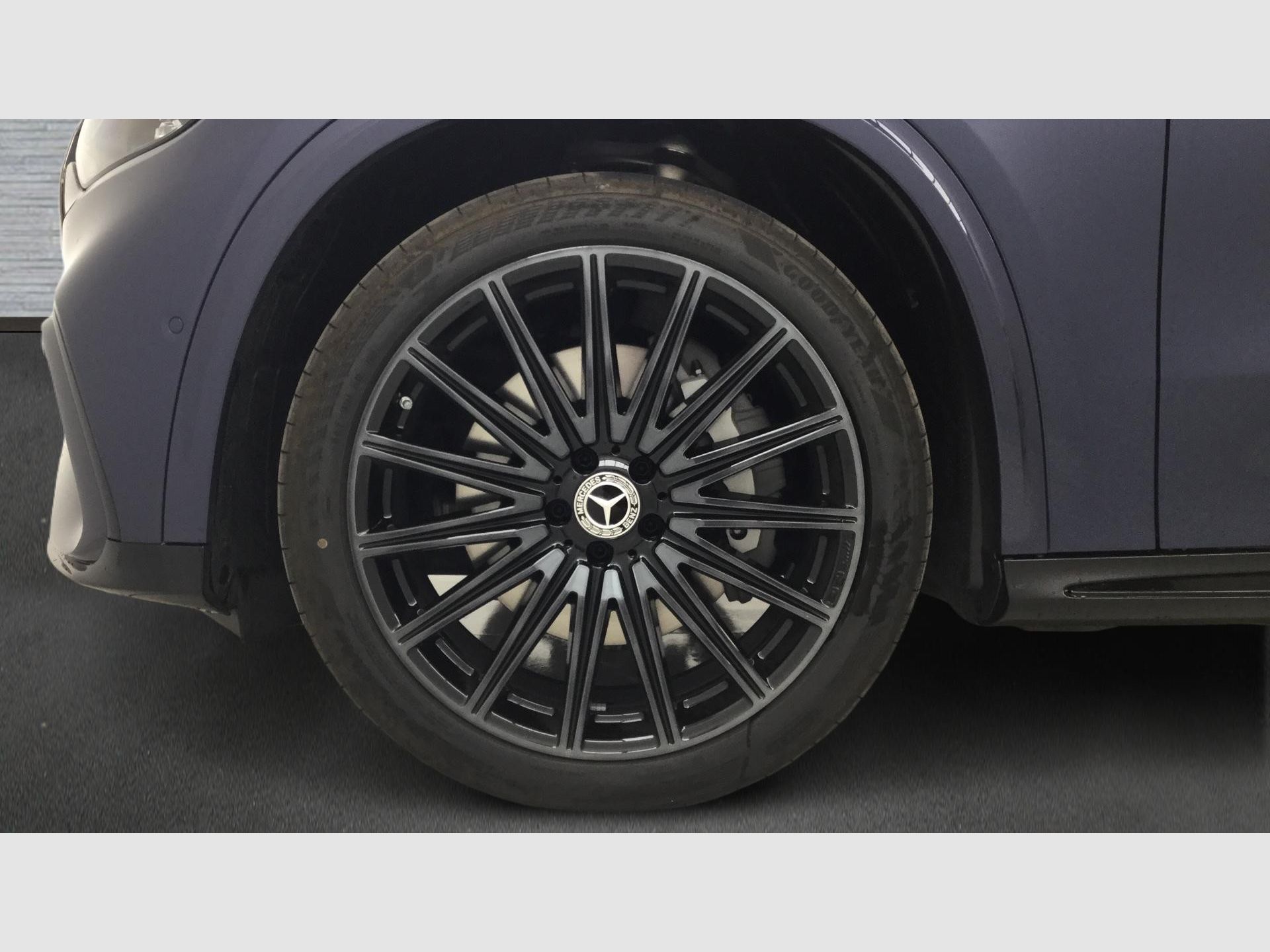Mercedes-Benz GLC - 9