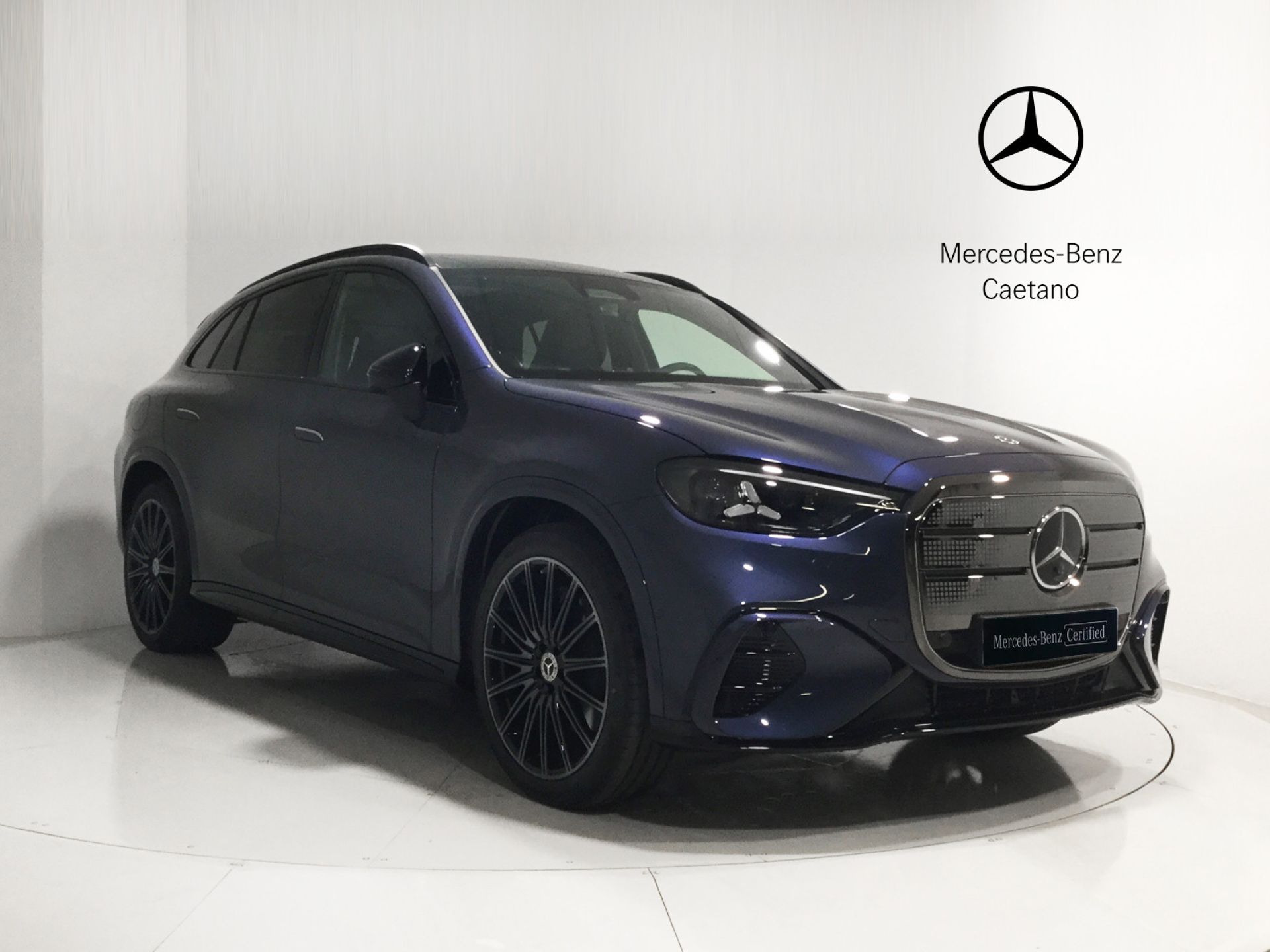 Mercedes-Benz GLC - 4