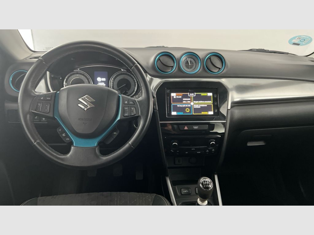 Suzuki Vitara - 11