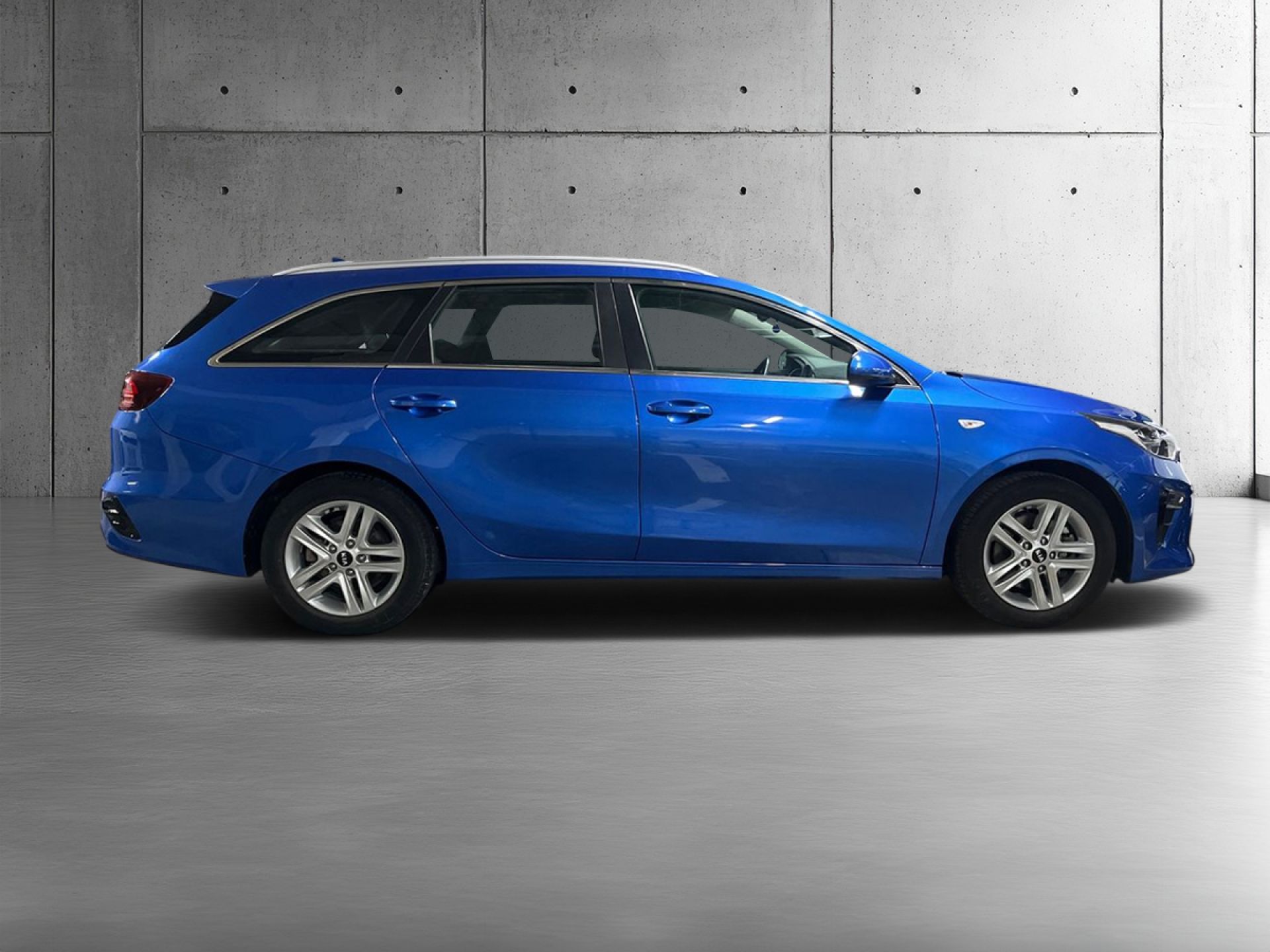 Kia Ceed - 5
