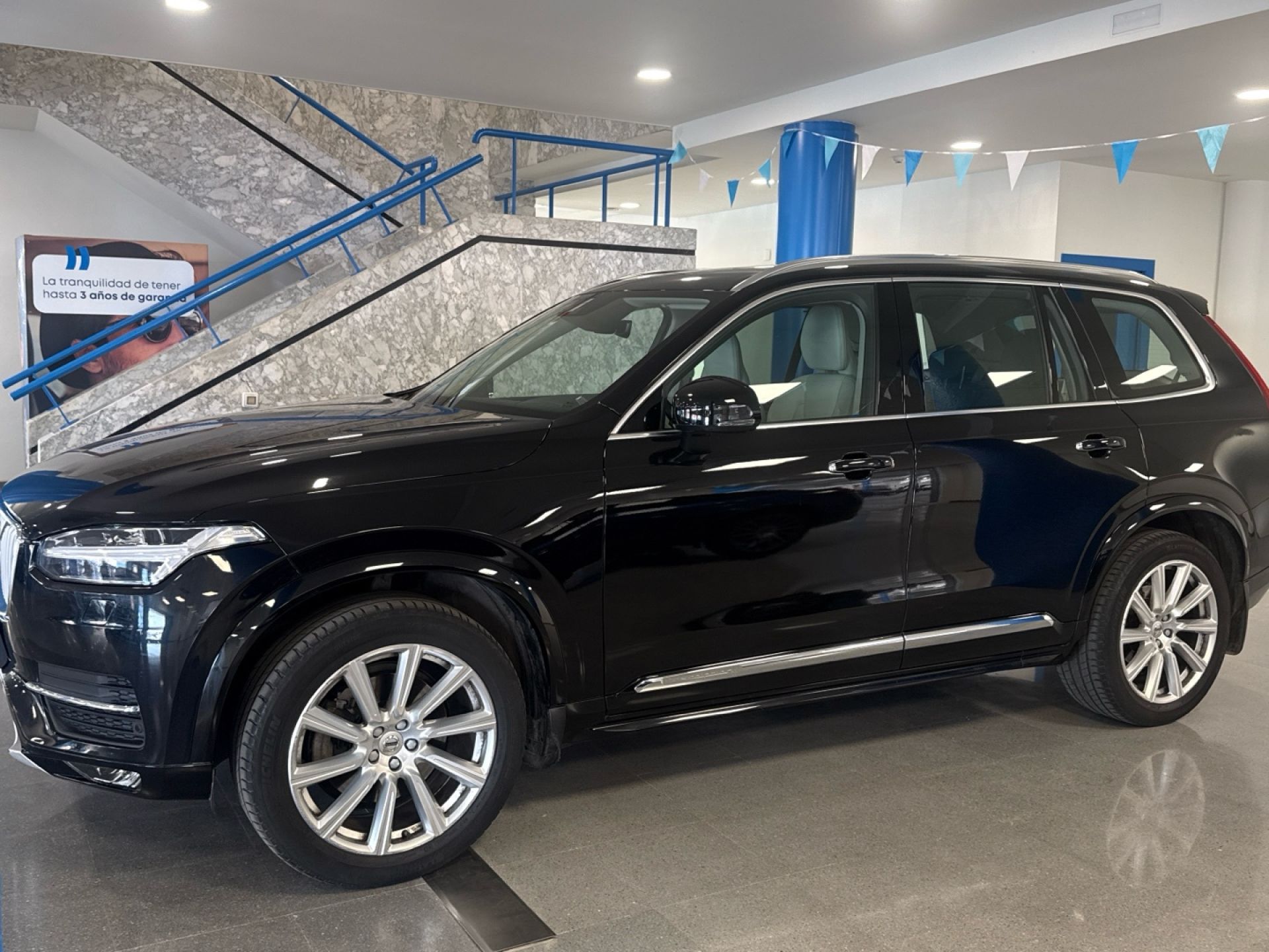 Volvo XC90 - 3