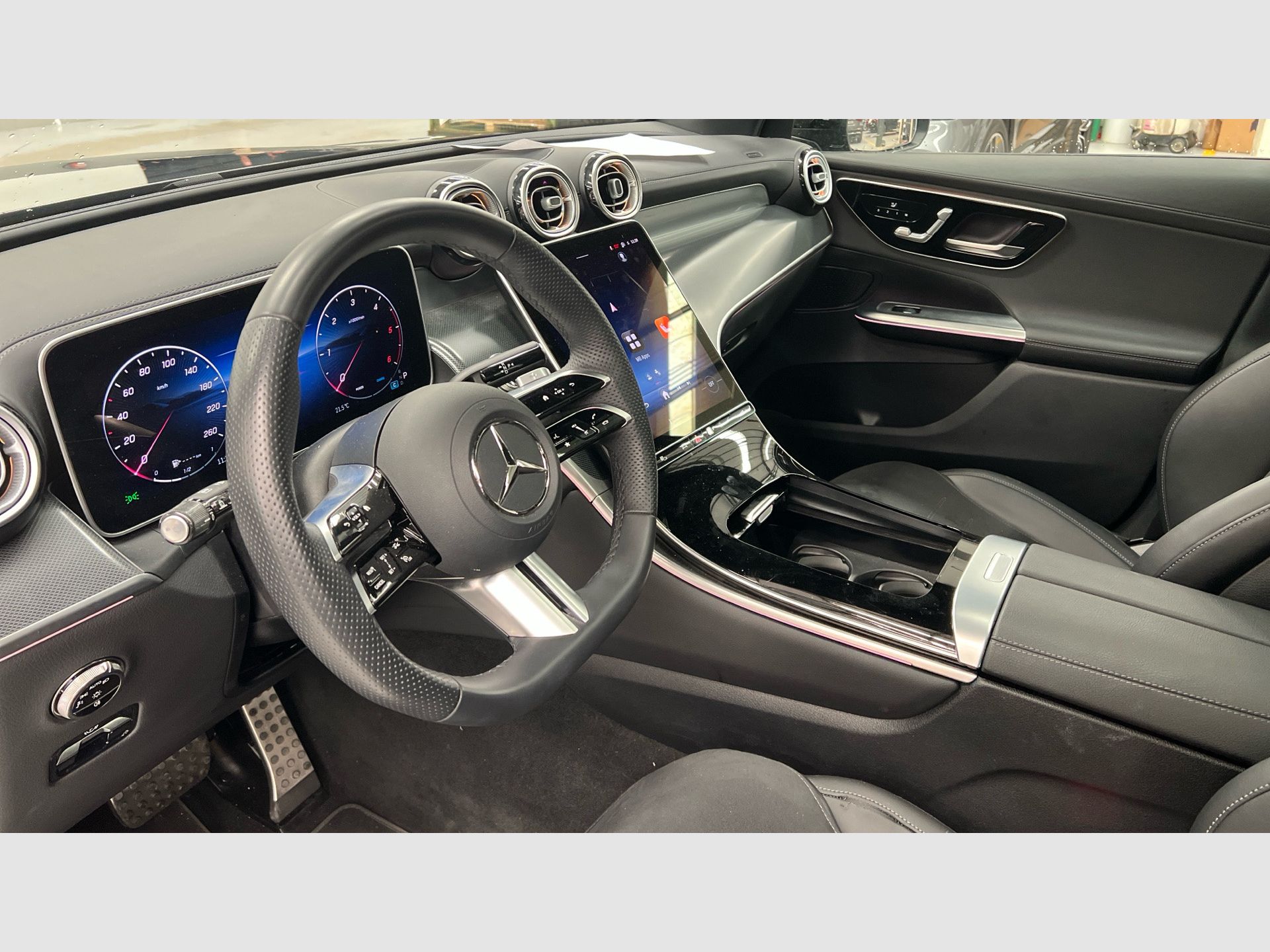 Mercedes-Benz GLC - 6