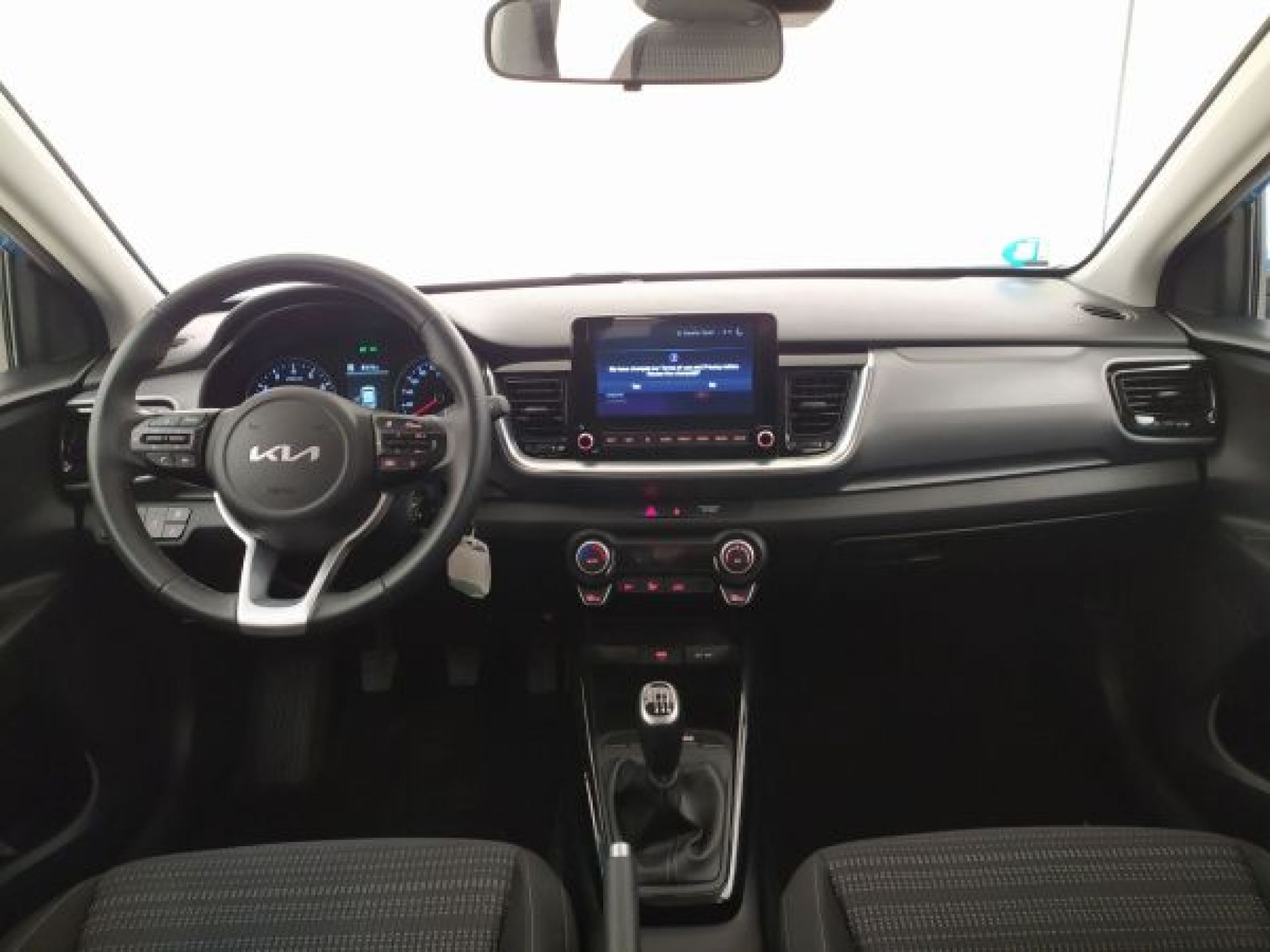 Kia Stonic - 6