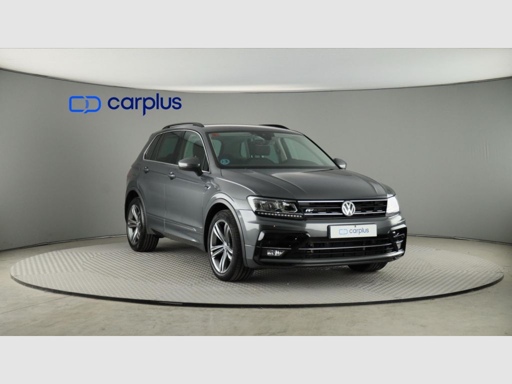 Volkswagen Tiguan - 2
