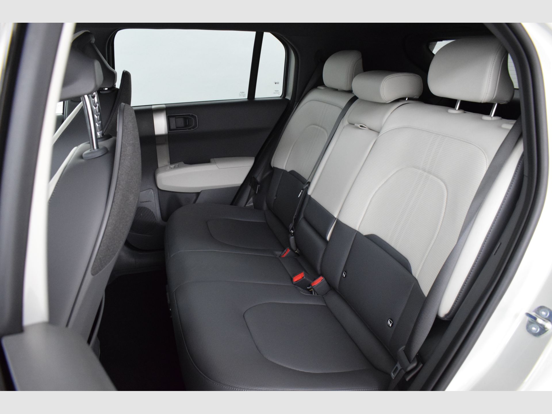 Kia EV3 - 9