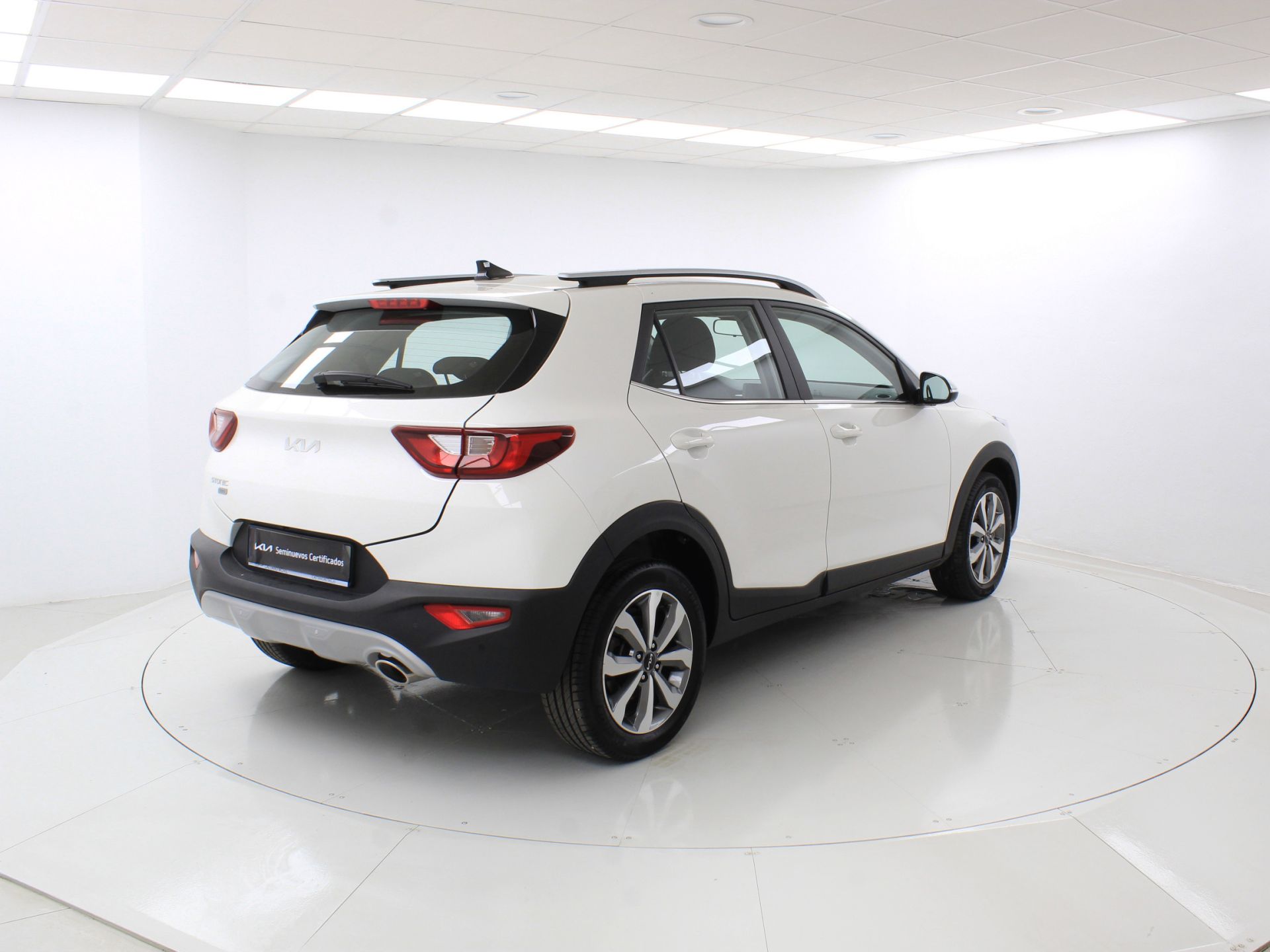 Kia Stonic - 5