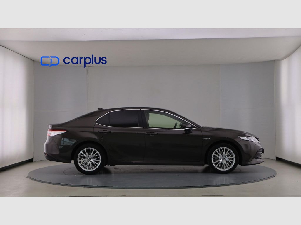 TOYOTA Camry - 4