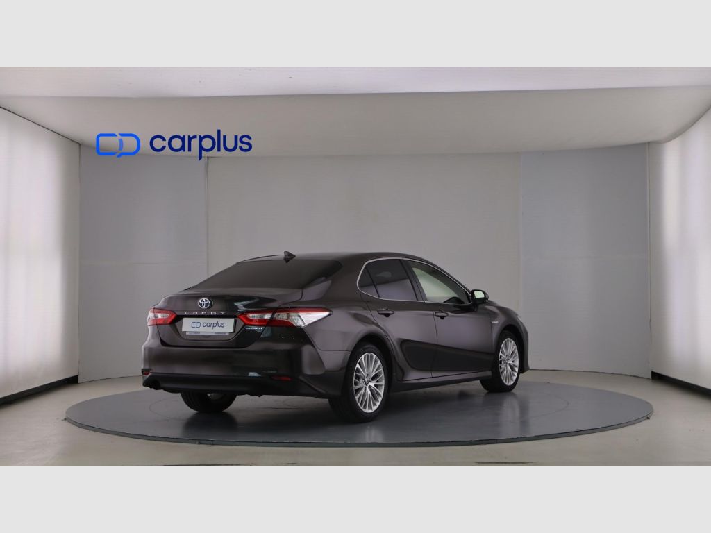 TOYOTA Camry - 5
