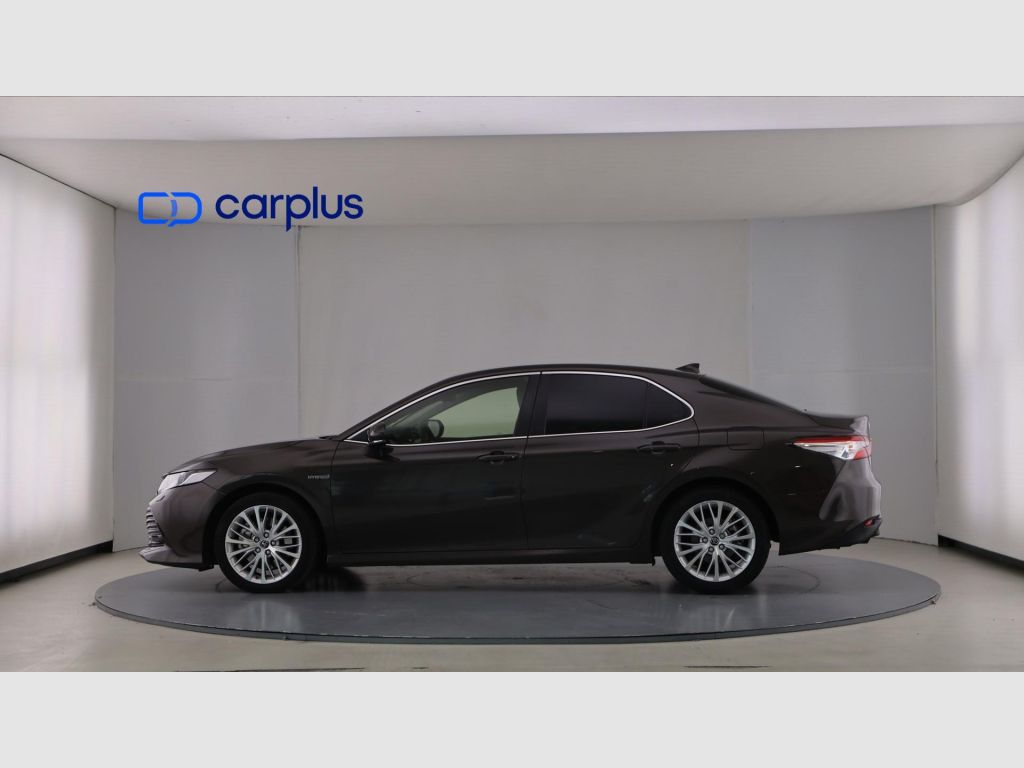 TOYOTA Camry - 8