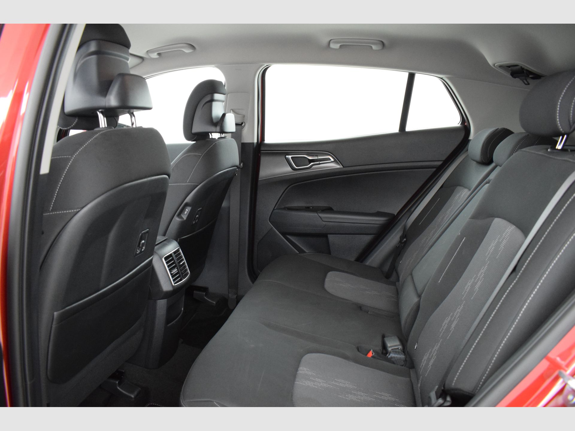 Kia Sportage - 12