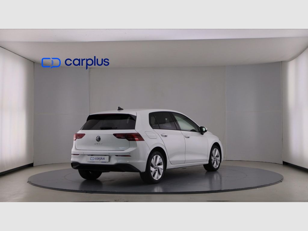 Volkswagen Golf - 5