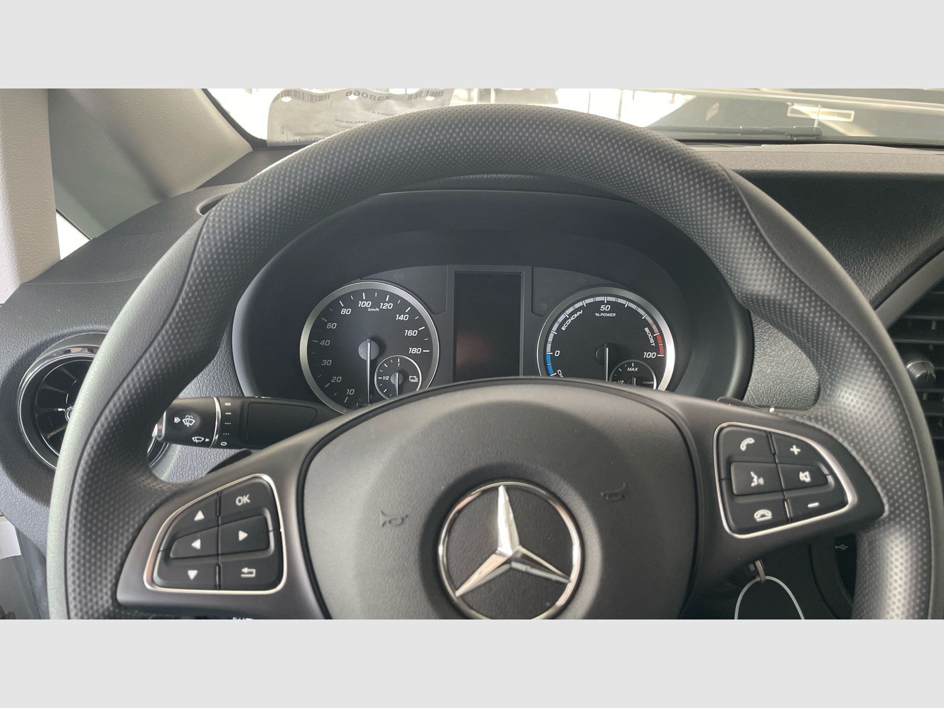 Mercedes-Benz Vito - 11