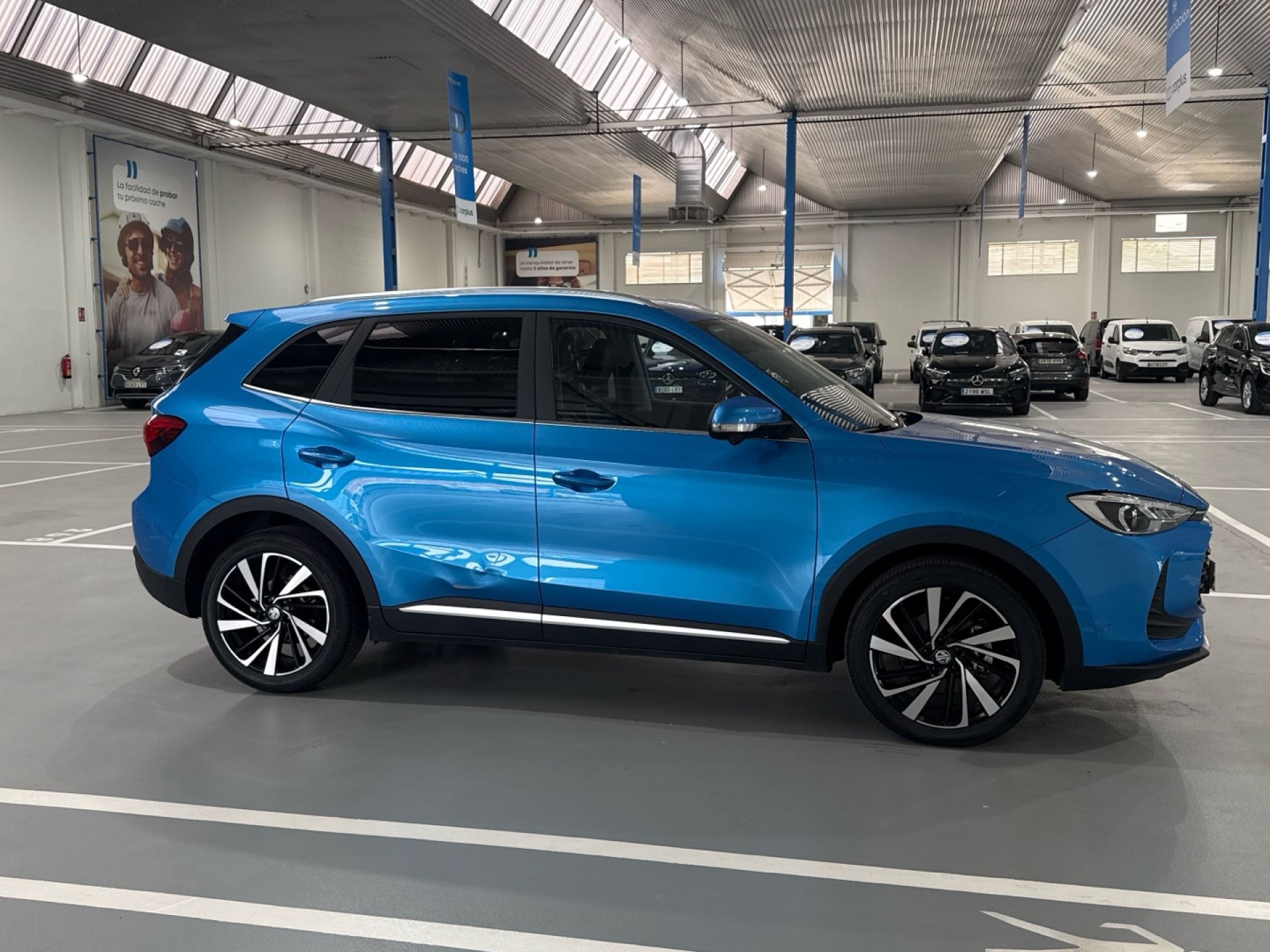 MG ZS EV - 8