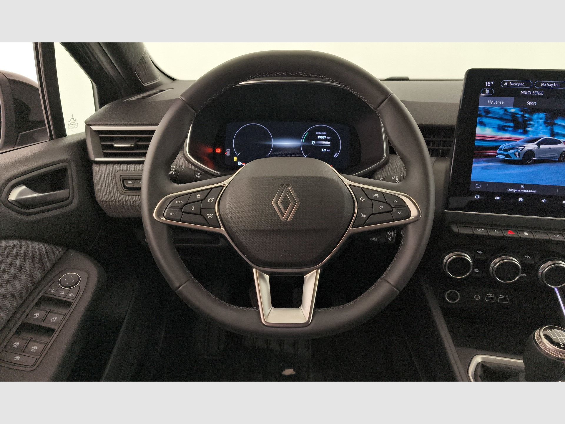 Renault Clio - 11