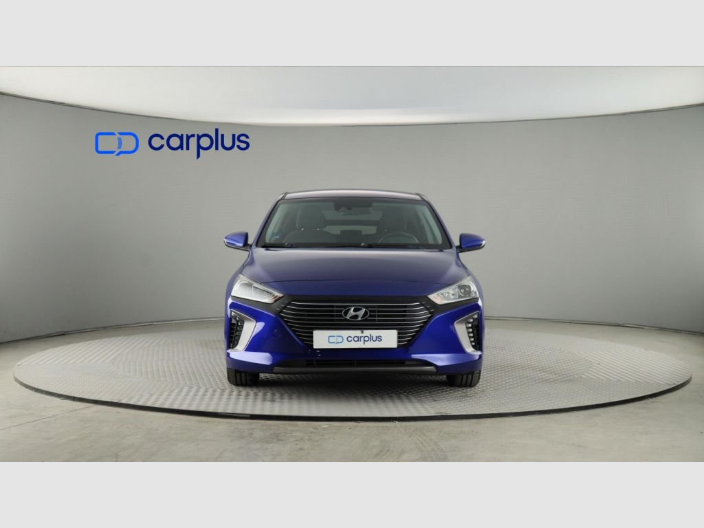 Hyundai IONIQ - 3