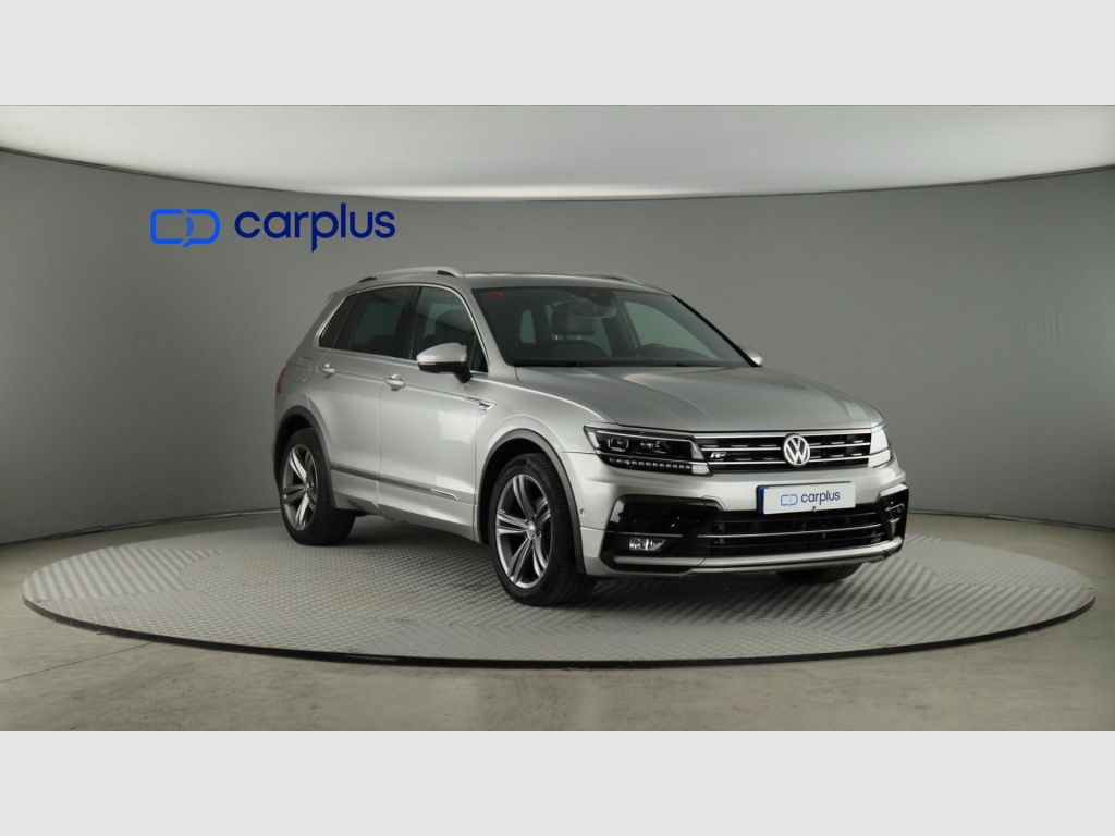 Volkswagen Tiguan - 2