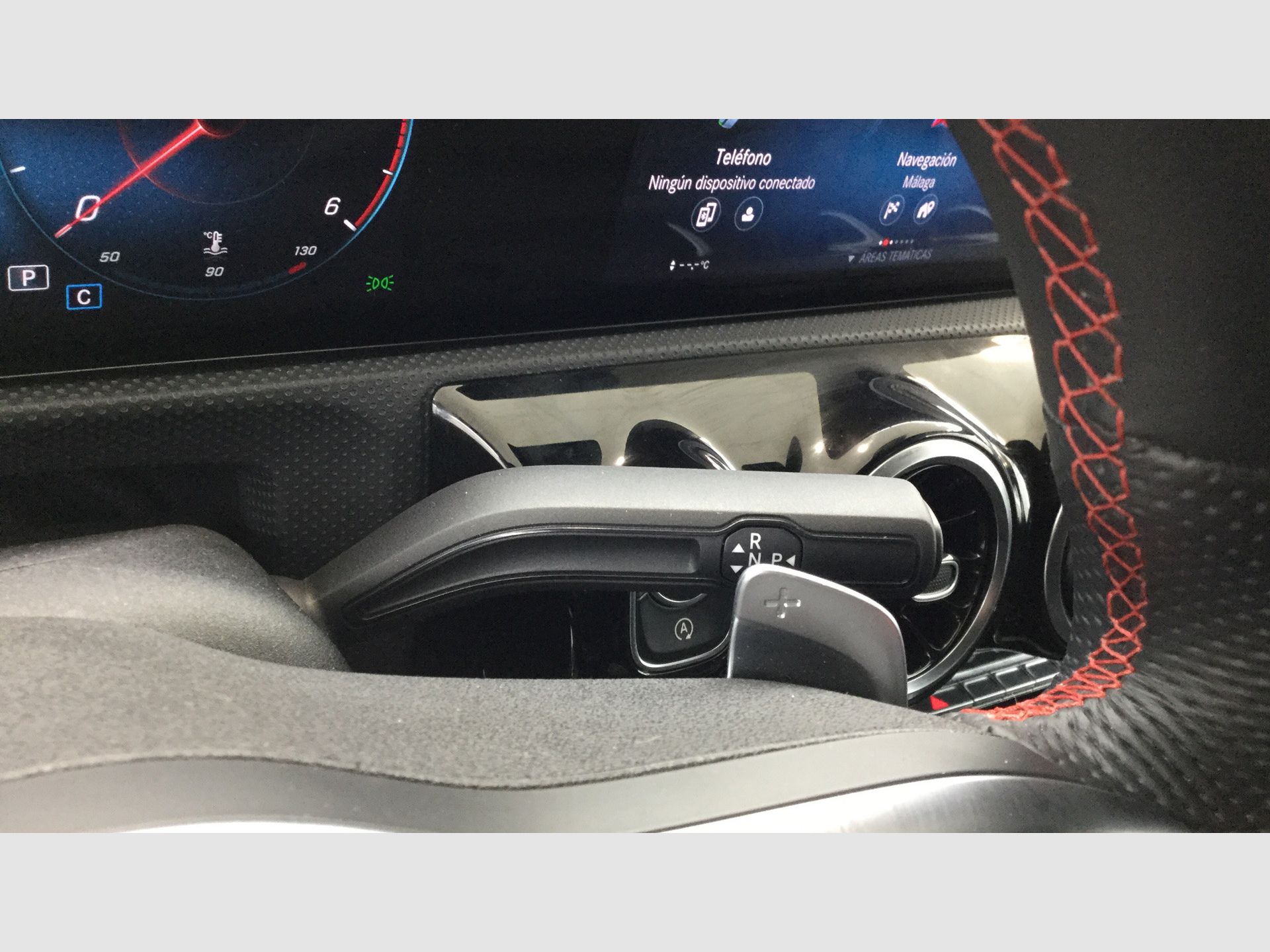 Mercedes-Benz CLA - 10