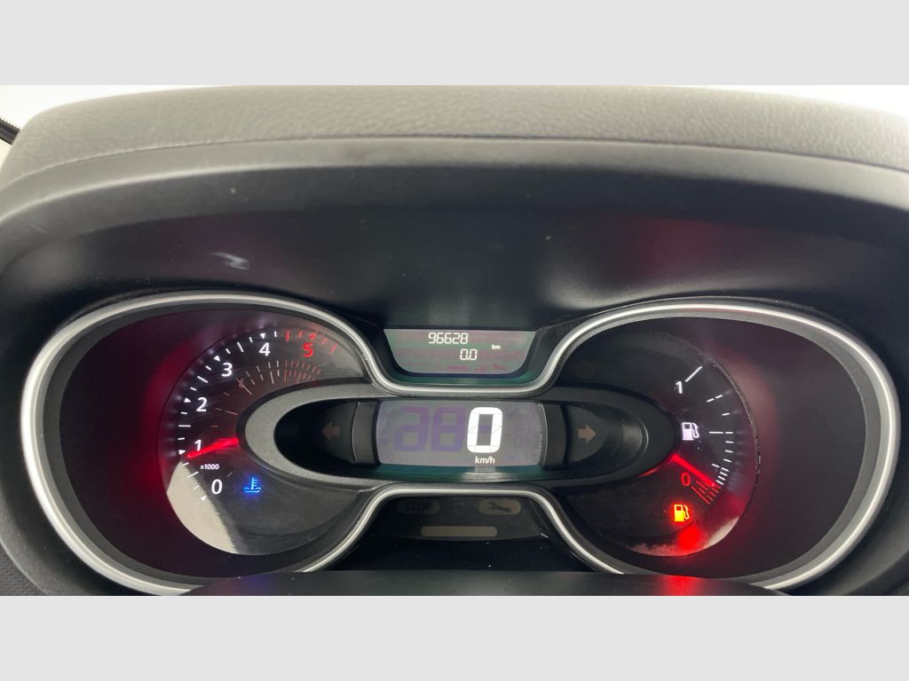 Renault Trafic - 10