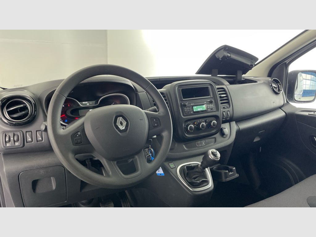 Renault Trafic - 11