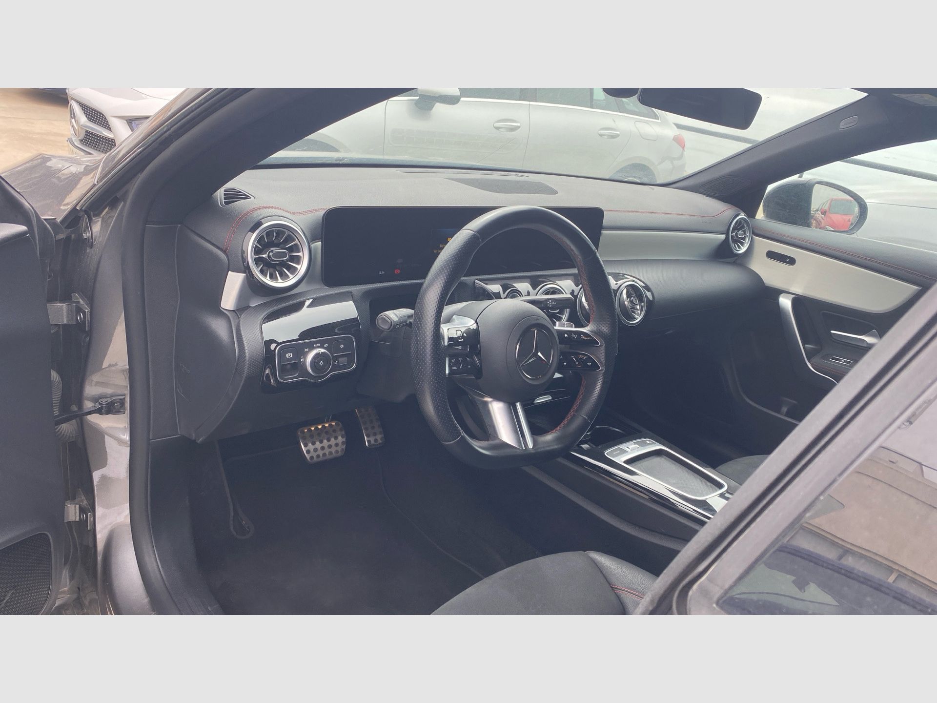 Mercedes-Benz CLA - 8