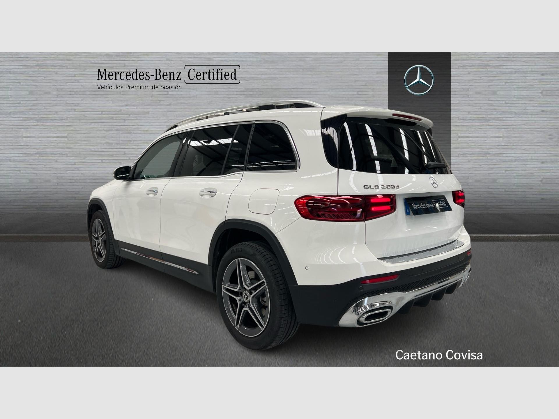 Mercedes-Benz GLB - 4