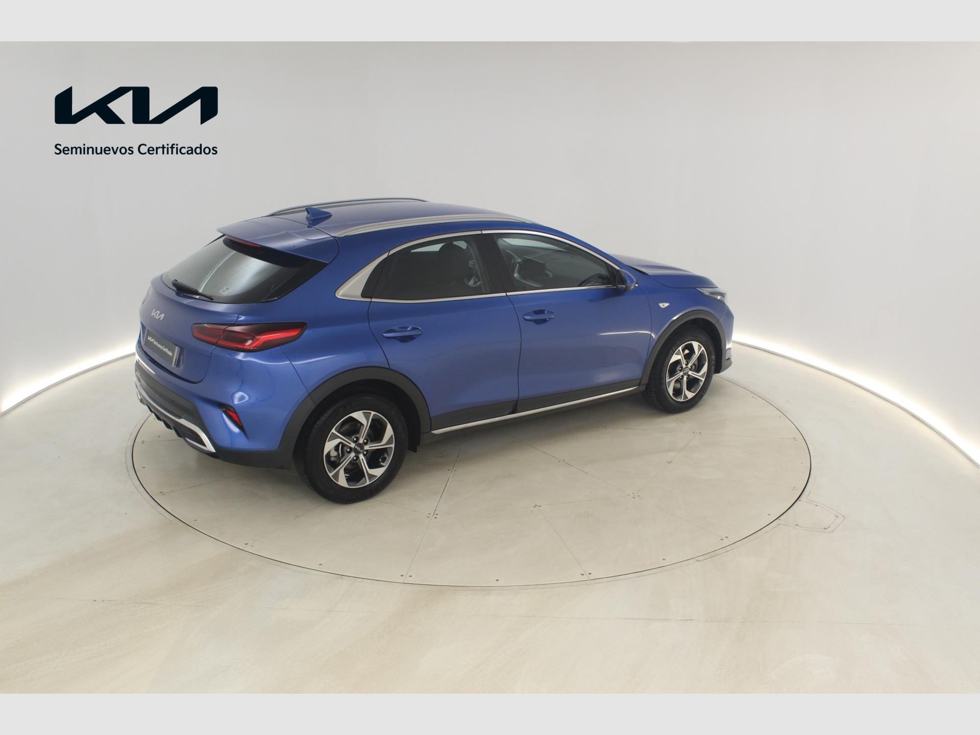 Kia XCeed - 4