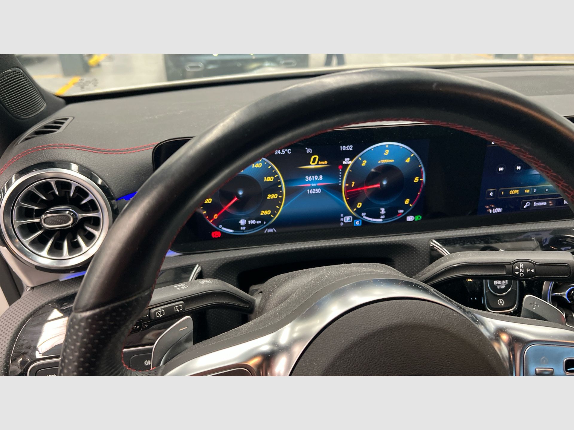 Mercedes-Benz CLA - 9