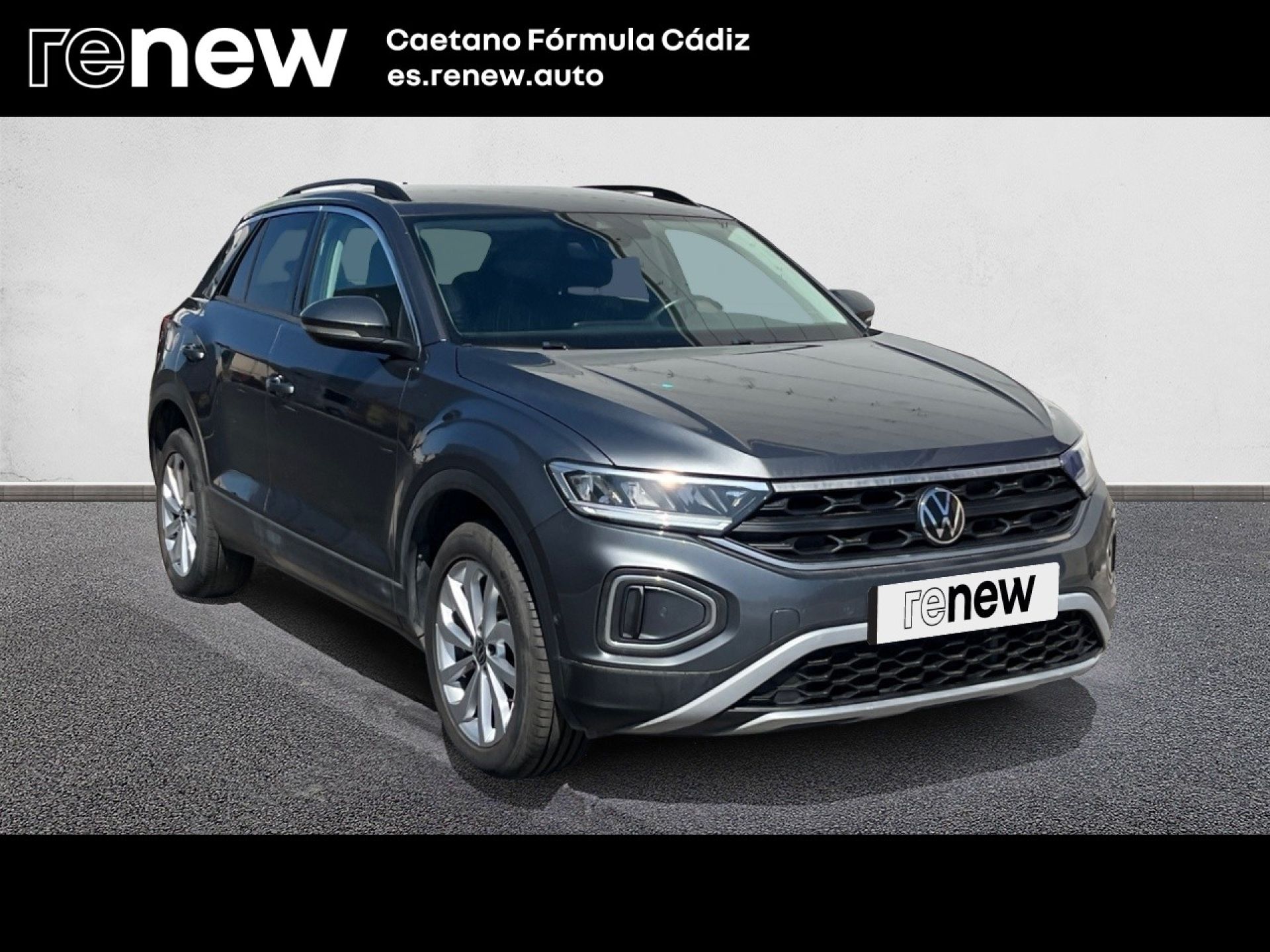 Volkswagen T-Roc - 3