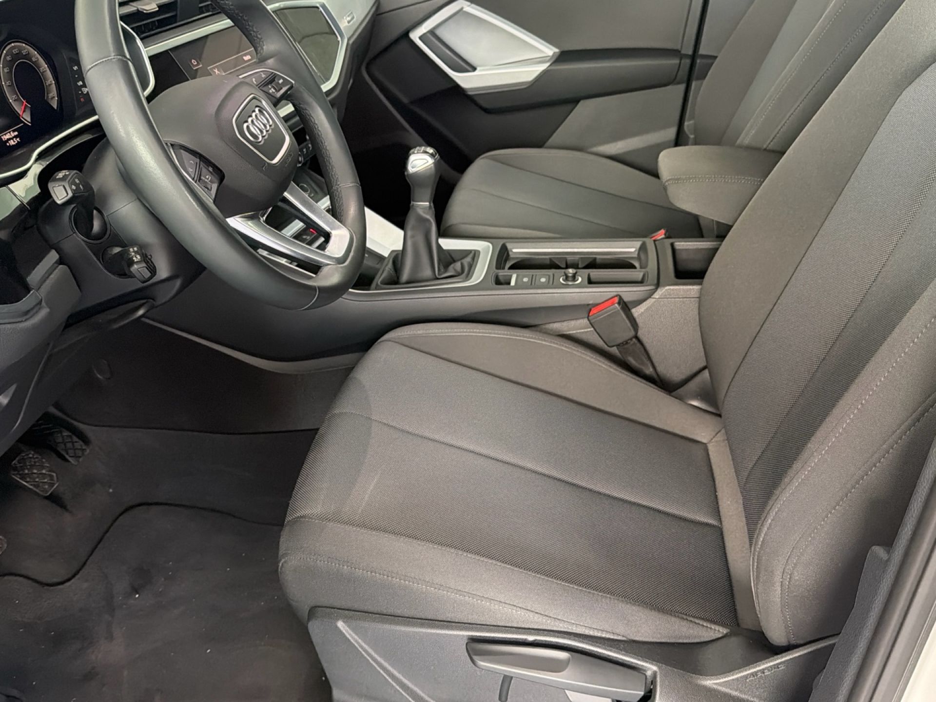 Audi Q3 - 11