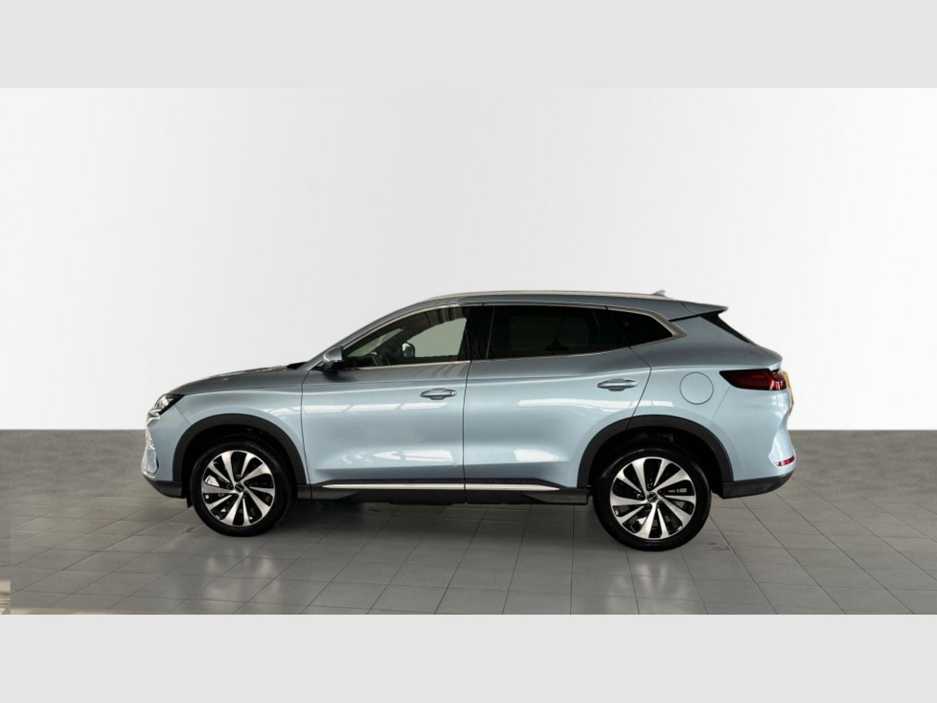 BYD Seal U DM-i - 4