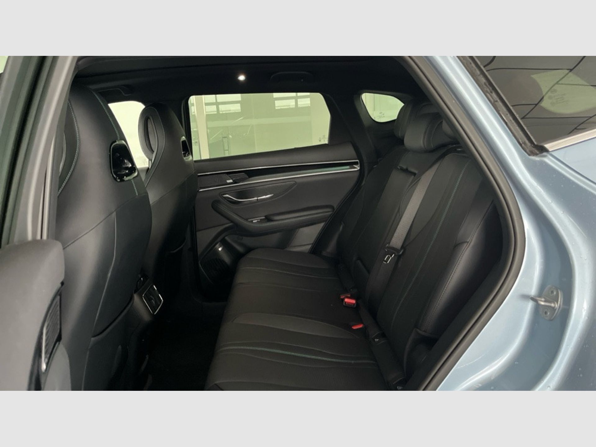 BYD Seal U DM-i - 12