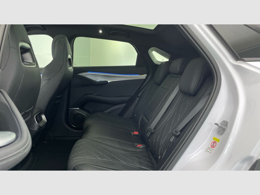 BYD Sealion 7 - 12