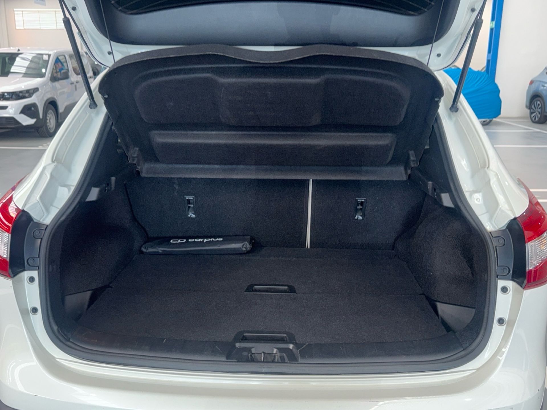 Nissan Qashqai - 12
