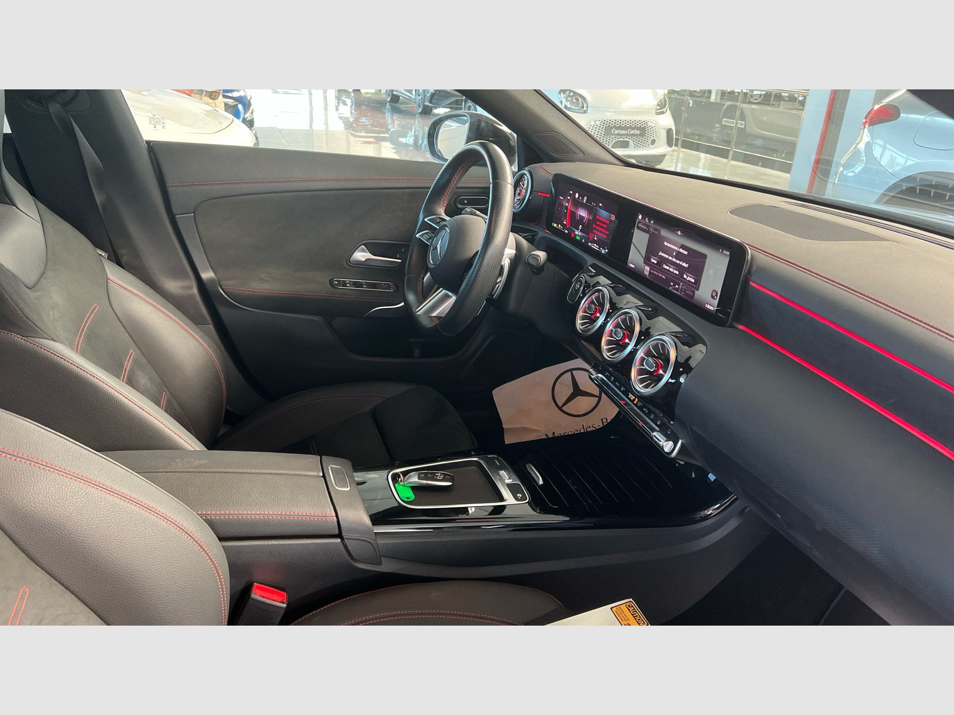 Mercedes-Benz CLA - 10