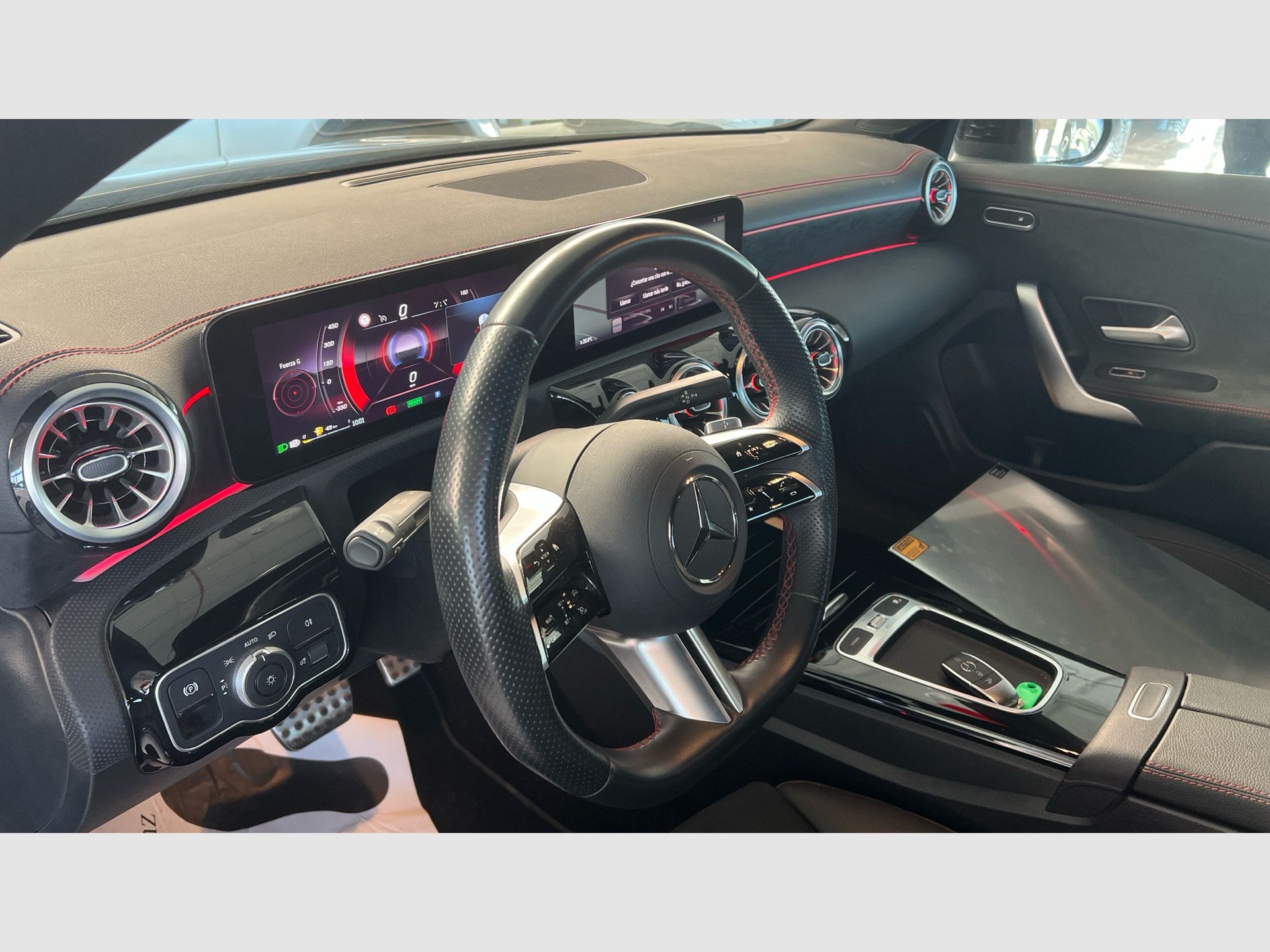 Mercedes-Benz CLA - 6