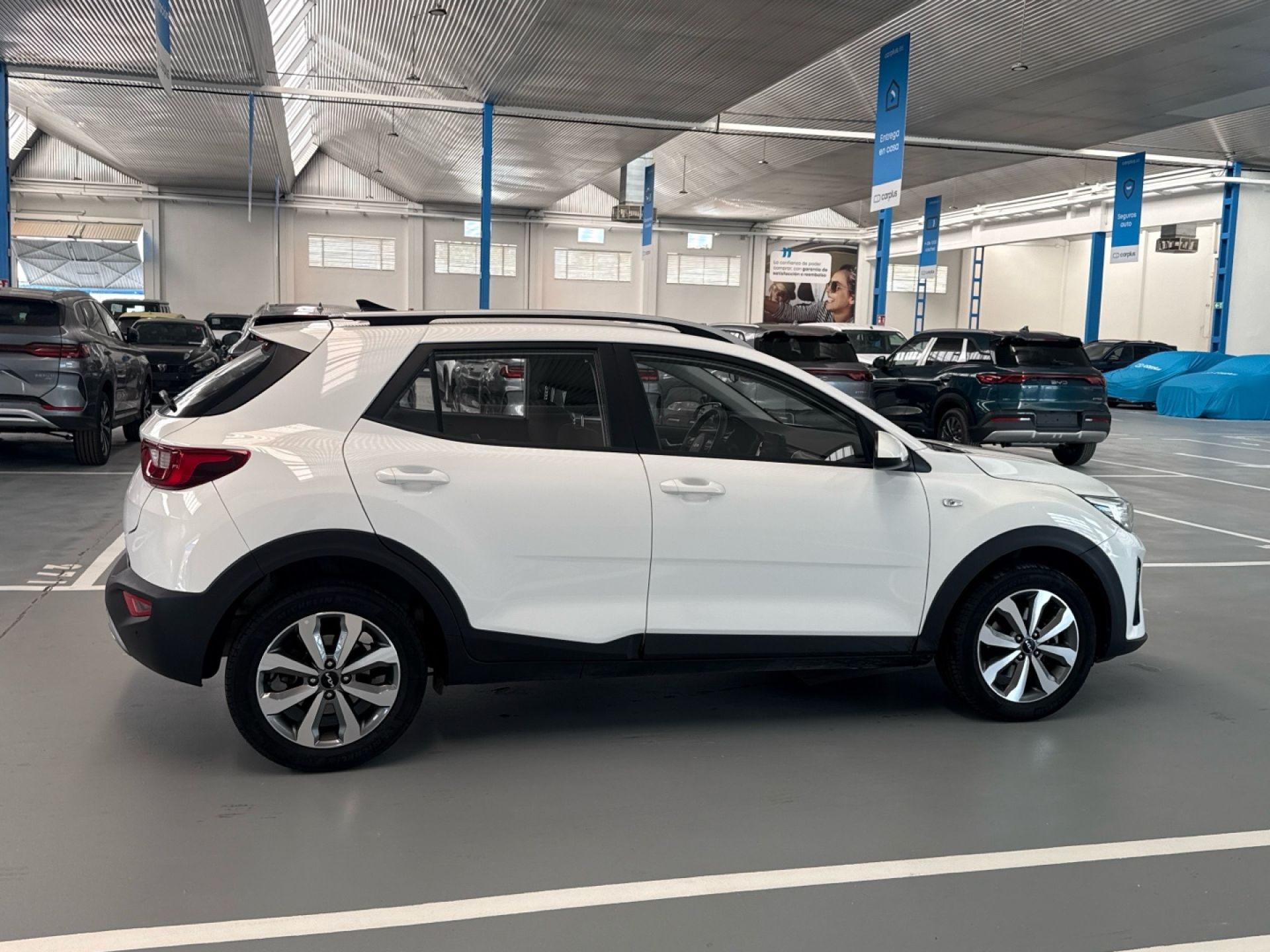 Kia Stonic - 8