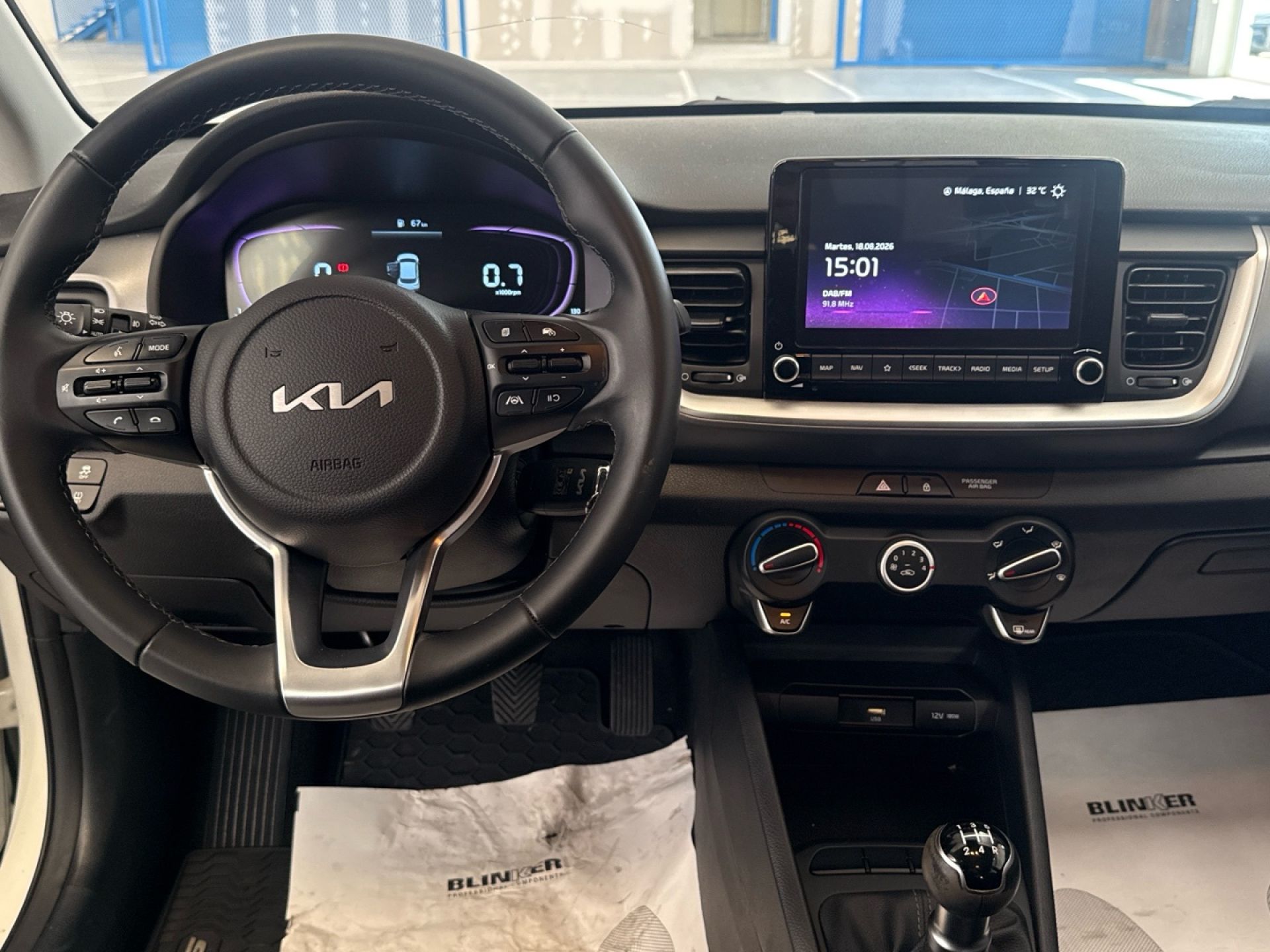 Kia Stonic - 10