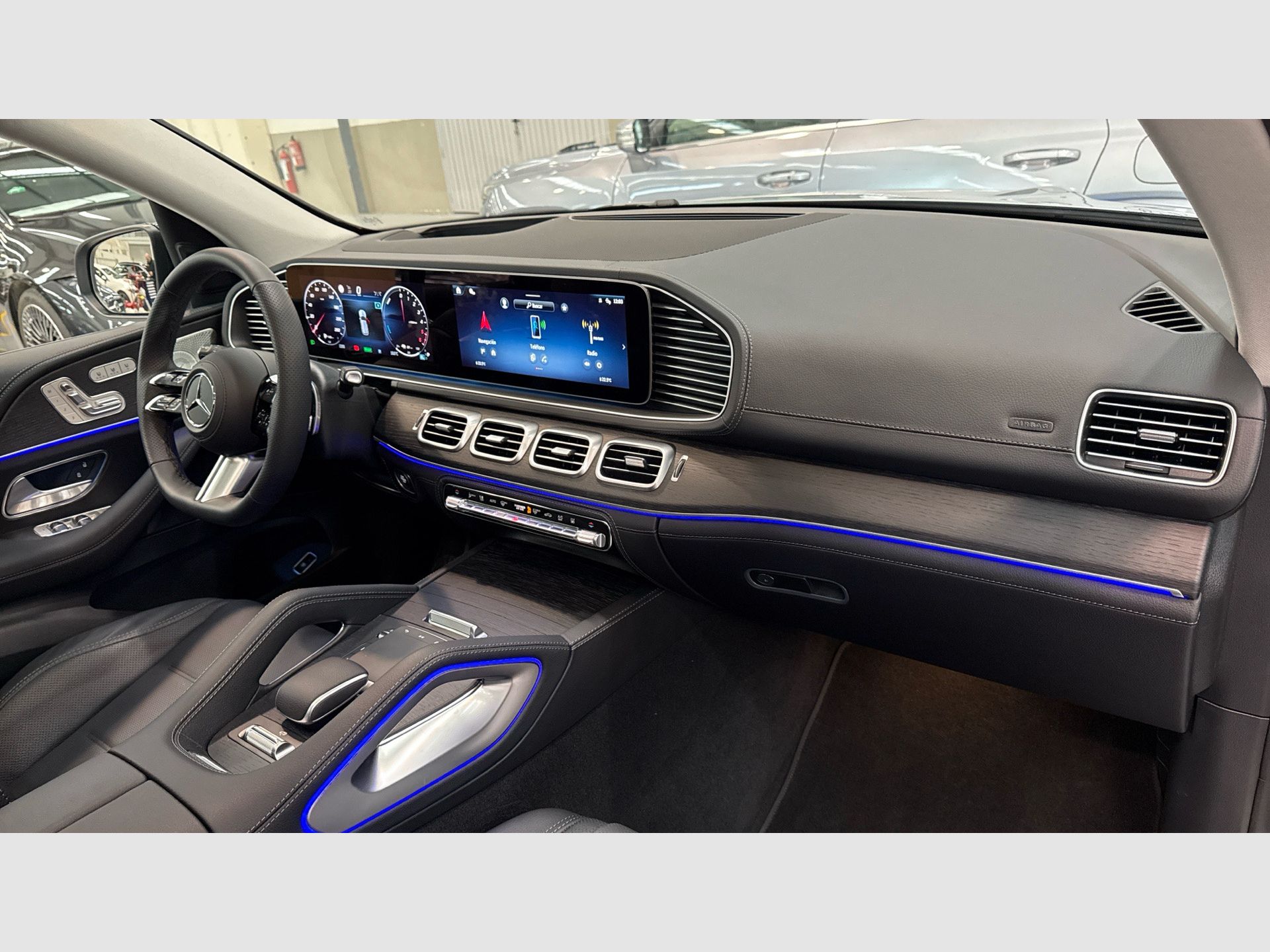 Mercedes-Benz GLE - 10