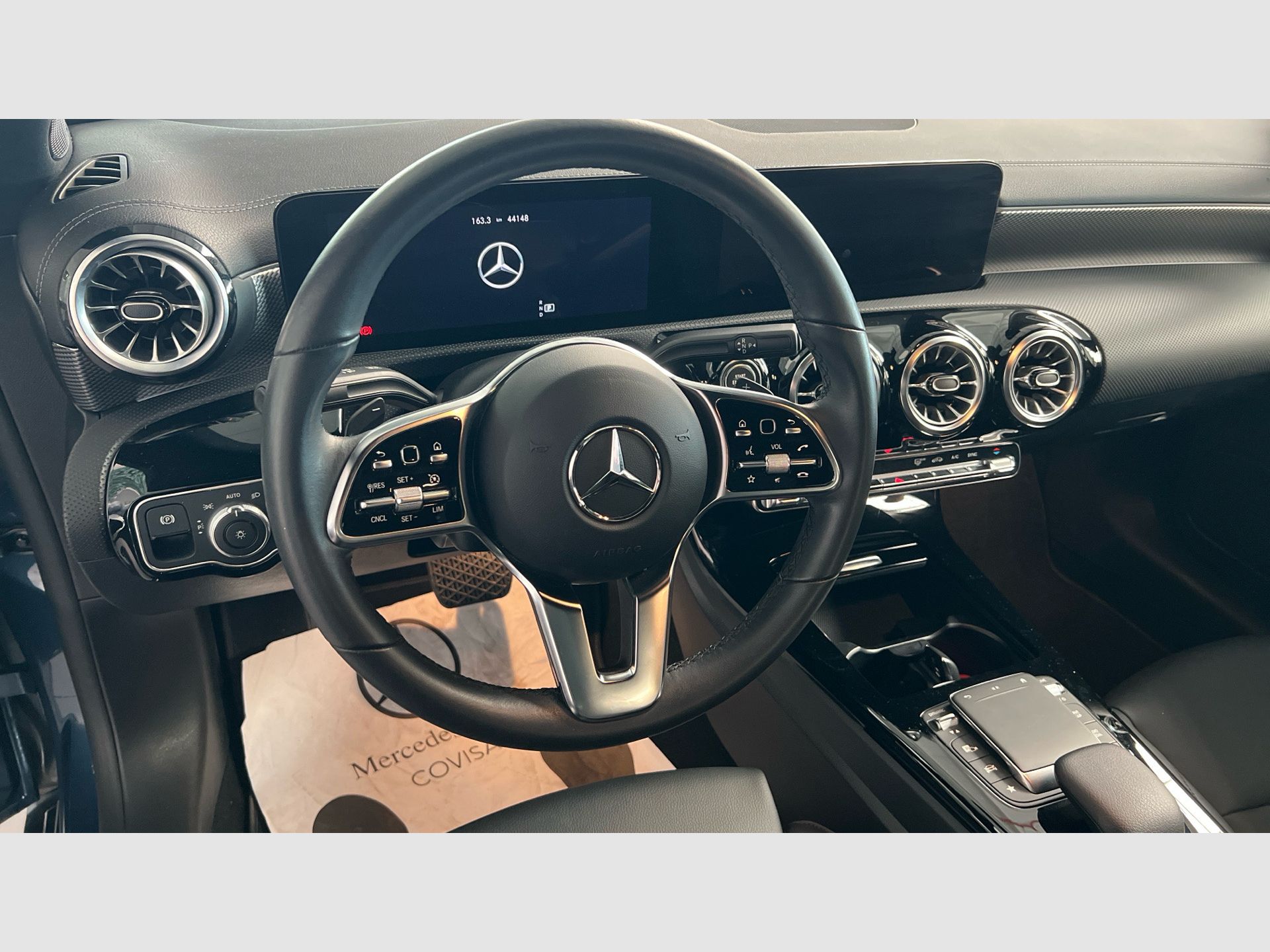 Mercedes-Benz CLA - 8