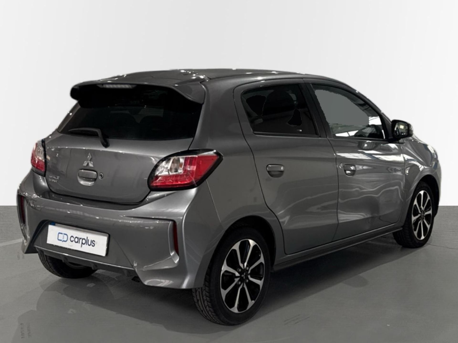 Mitsubishi Space Star - 7