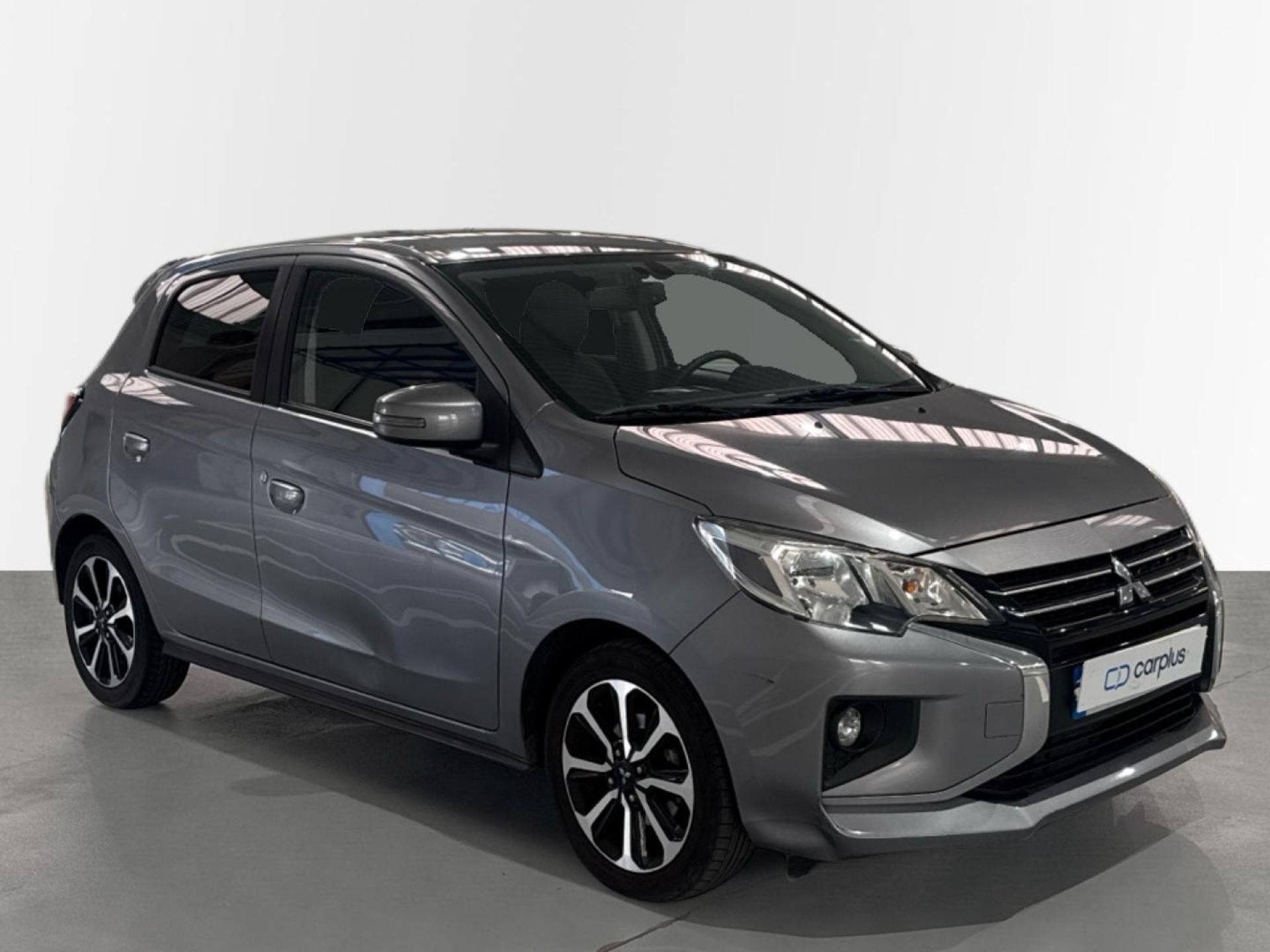 Mitsubishi Space Star - 2