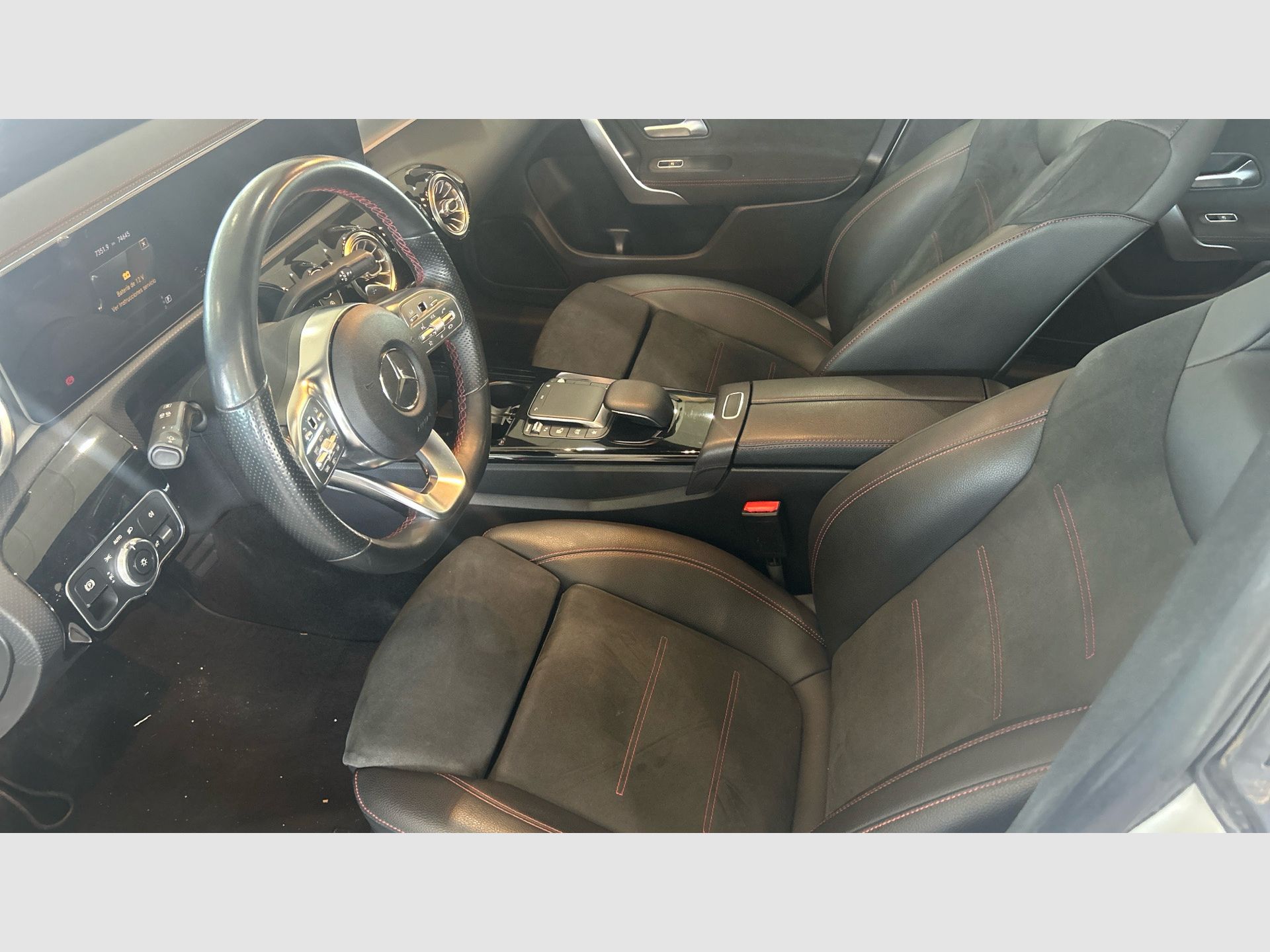 Mercedes-Benz CLA - 6