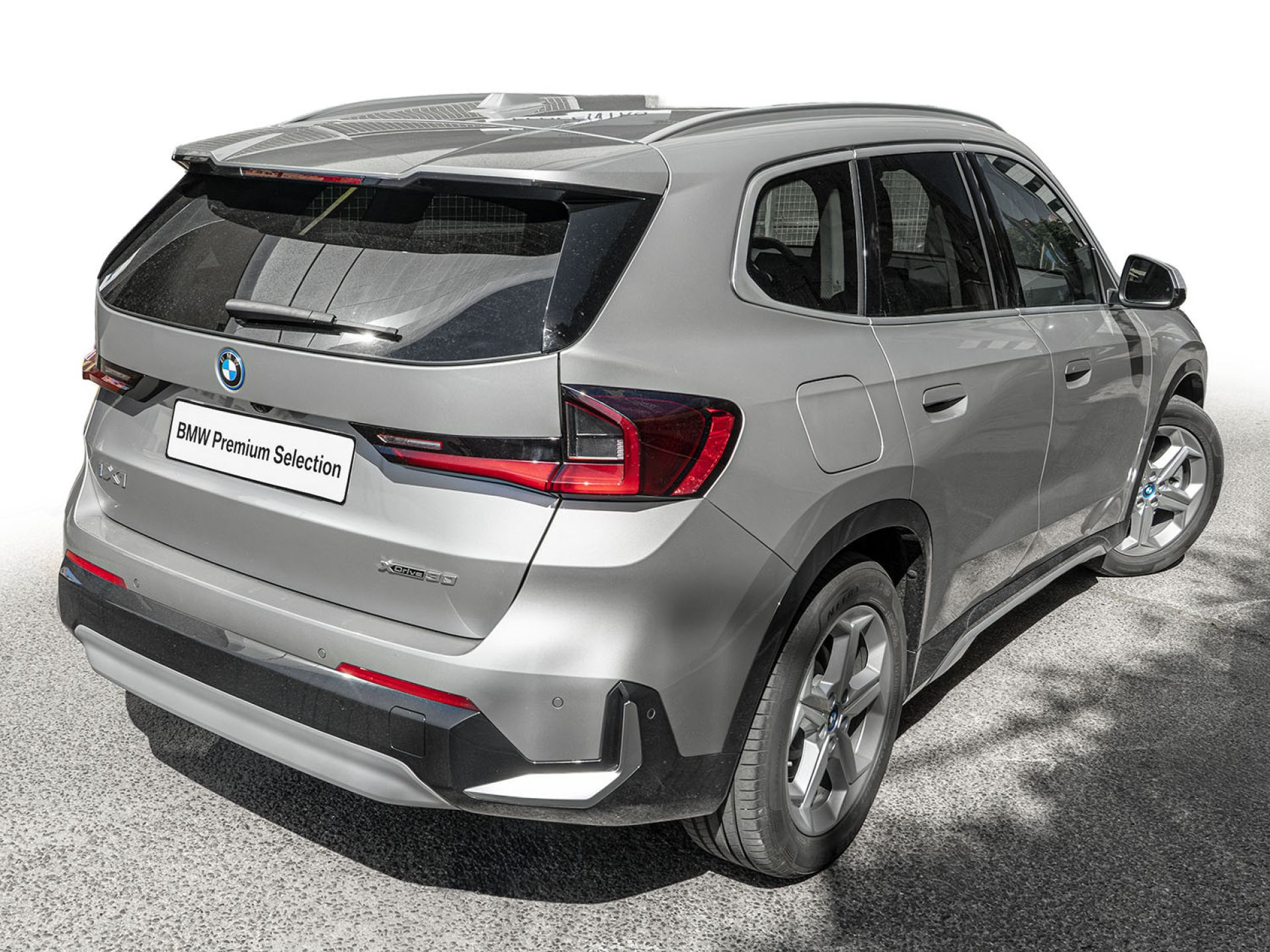 BMW iX1 - 4