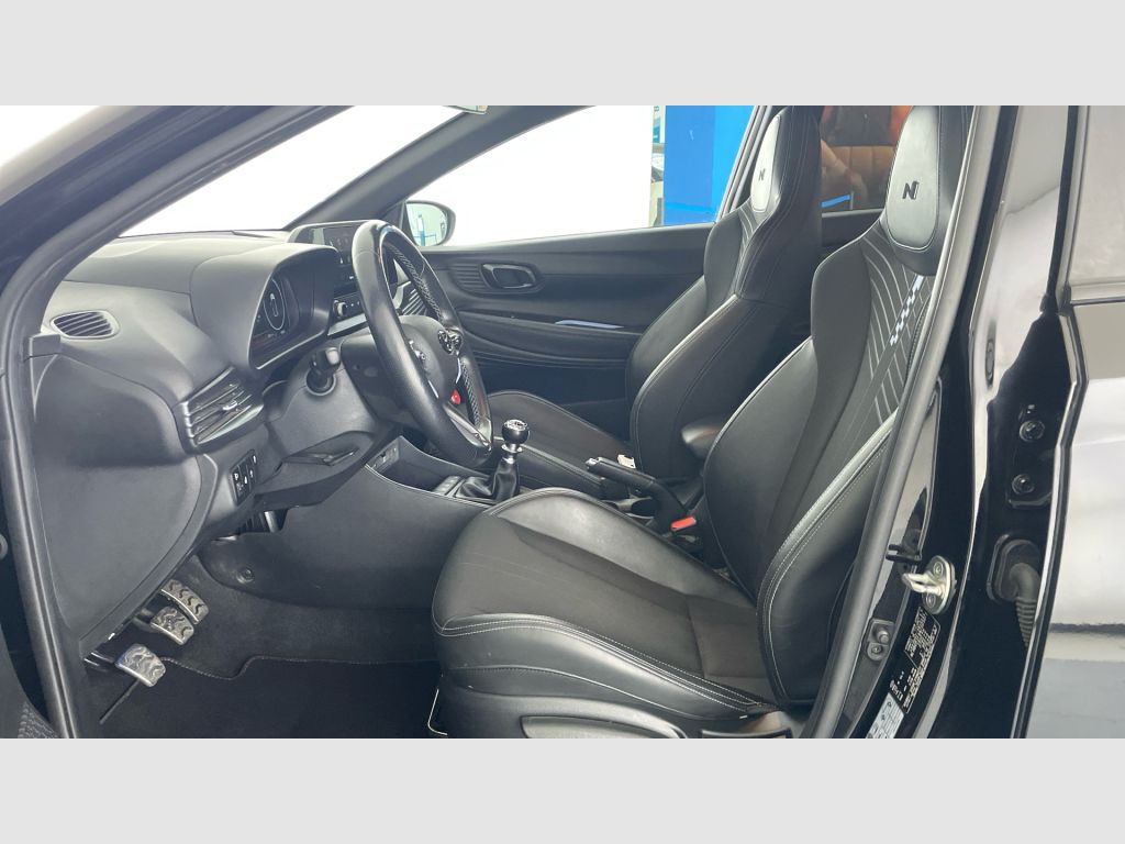 Hyundai i20 - 12