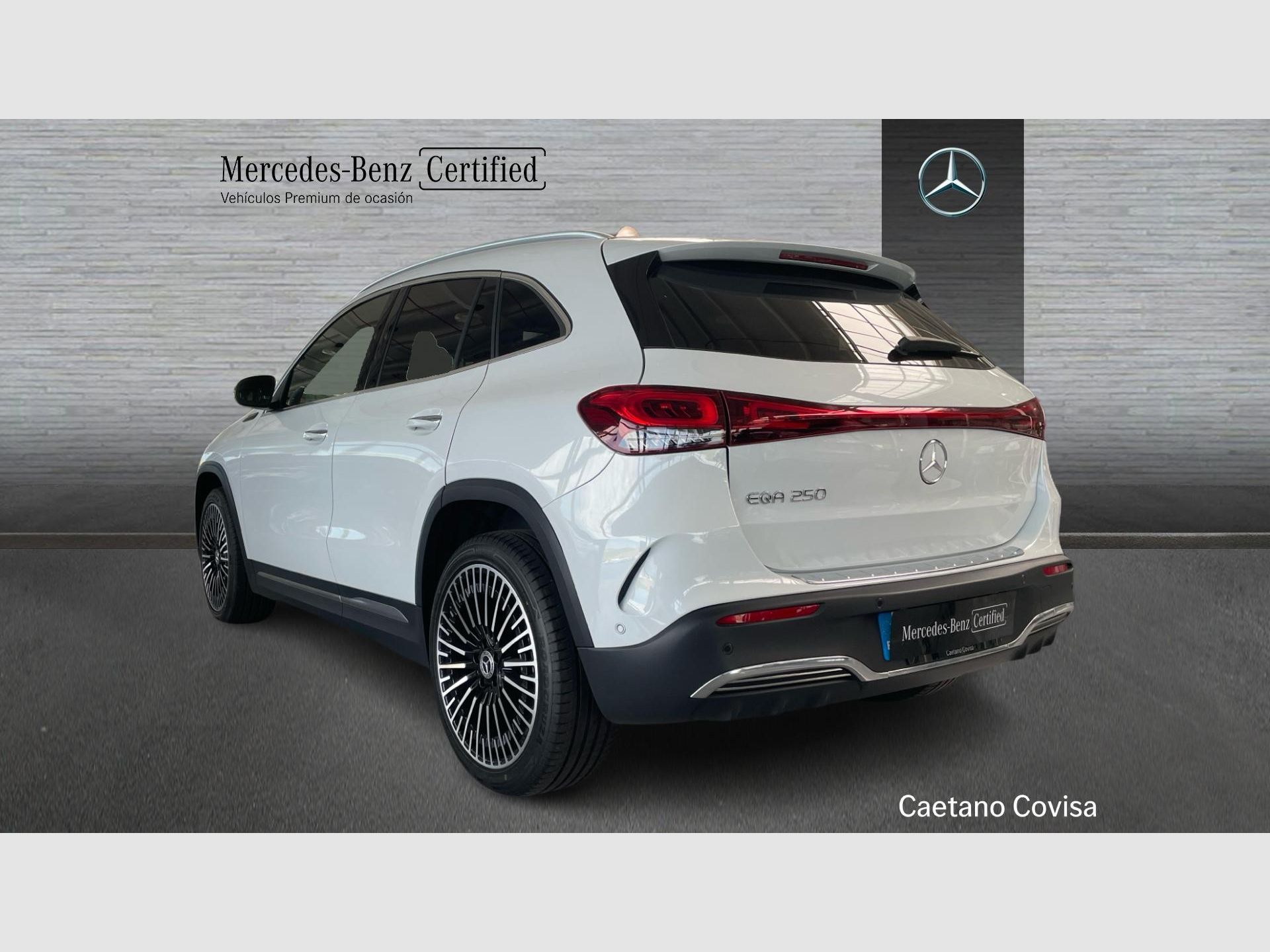 Mercedes-Benz EQA - 4